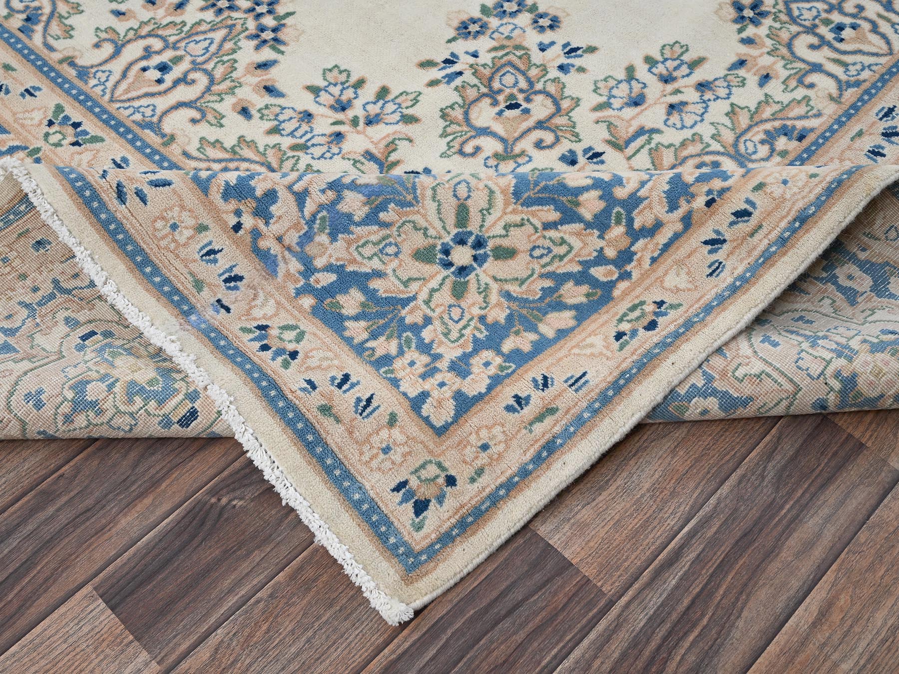 10'x10' Alabaster White, Vintage Persian Kerman, Good Condition, Clean and Soft, Full Pile, Square, 100% Wool, Hand Knotted, Oriental Rug HR2054 - Image 7