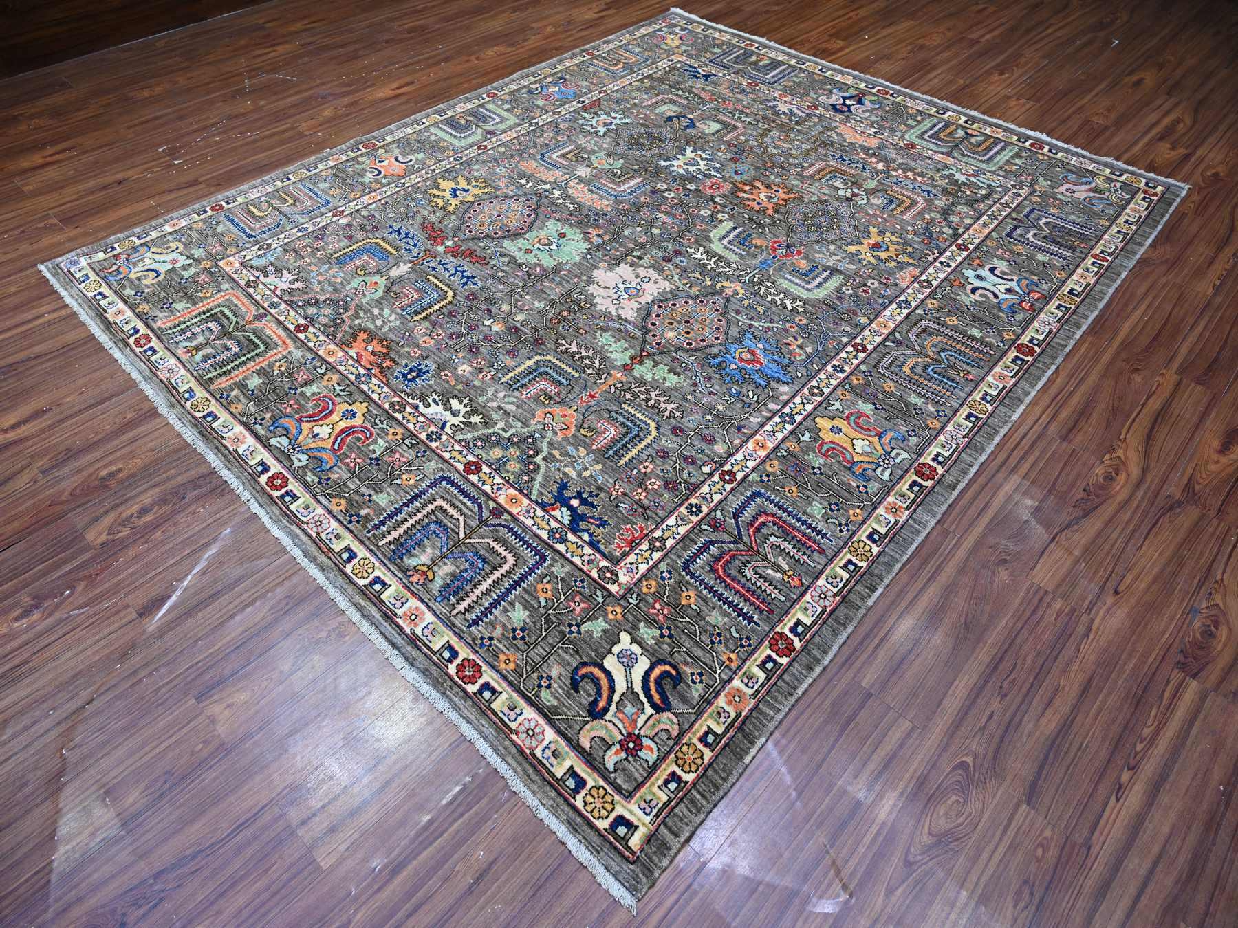 8'2"x10' Knoxville Gray, Dense Weave, Vibrant Wool, Fine Aryana, Colorful Willow Tree Design, Hand Knotted, Natural Dyes, Oriental Rug HR88268 - Image 3