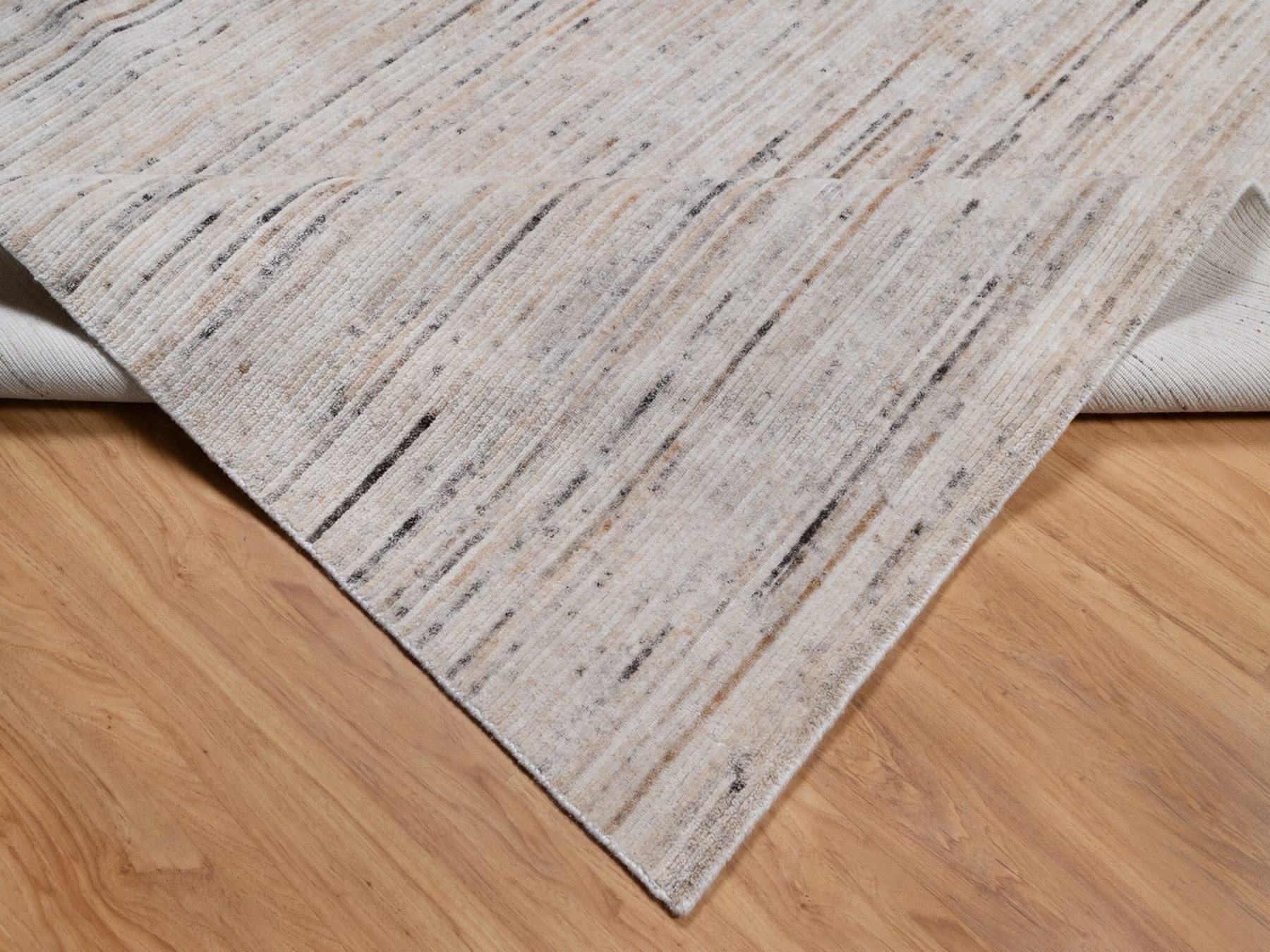 9'1"x12' Parchment White, Variegated Textured Modern Design, Indoor, Outdoor, Thick and Plush, Hand Loomed, Oriental Rug HR91873 - Image 6