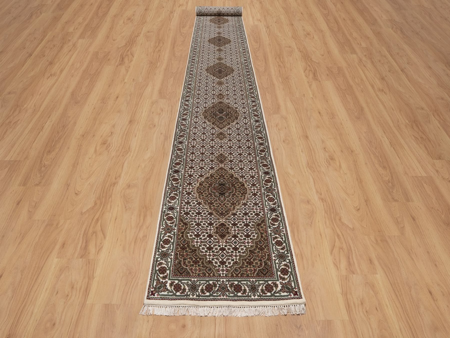 2'7"x21'2" Swan White, Tabriz Mahi with Fish Medallion Design, 100% Wool, Hand Knotted, 175 KPSI, XL Runner, Oriental Rug HR91980 - Image 2