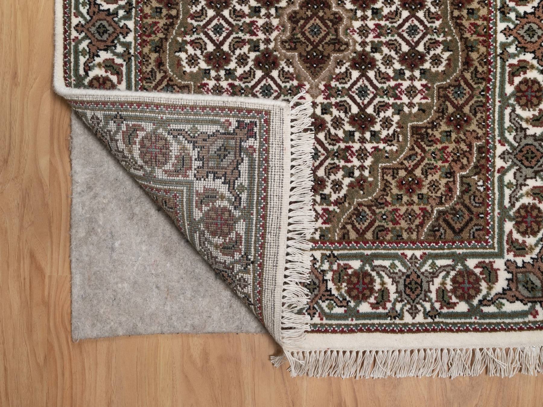 2'7"x21'2" Swan White, Tabriz Mahi with Fish Medallion Design, 100% Wool, Hand Knotted, 175 KPSI, XL Runner, Oriental Rug HR91980 - Image 3
