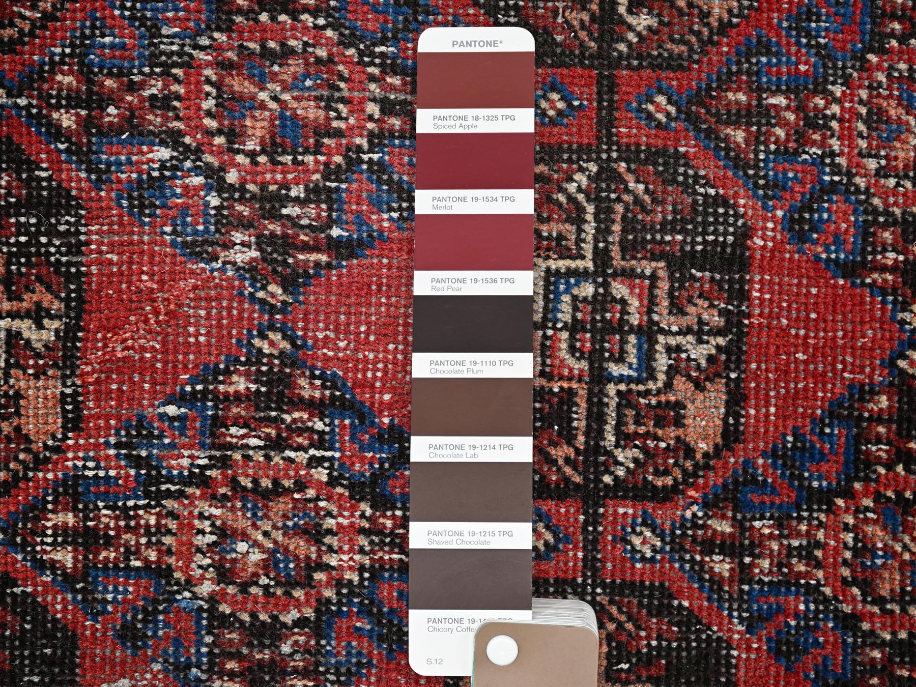 2'7"x9' Auburn Red, Vintage Turkoman, Washed, 100% Wool, Hand Knotted, Cropped Thin, Worn Out and Distressed, Even Wear, Sides and Ends Professionally Secured, Runner, Oriental Rug HR1526 - Image 4
