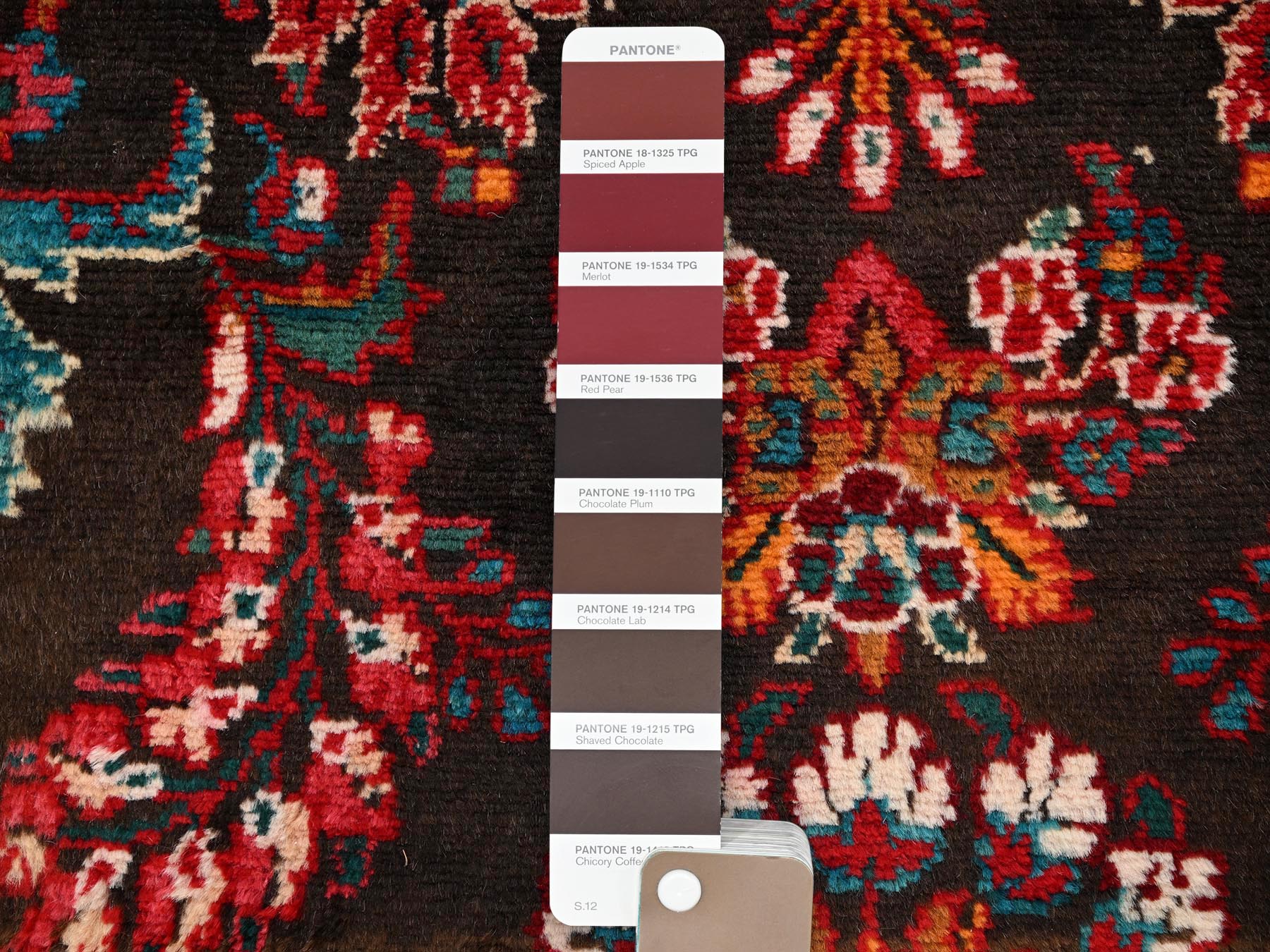 2'7"x8'1" Chocolate Brown, Vintage Persian Lilahan with Flower Design, 100% Wool, Hand Knotted, Cropped Thin, Worn and Distressed, Sides and Ends Professionally Secured, Runner, Oriental Rug HR1548 - Image 4
