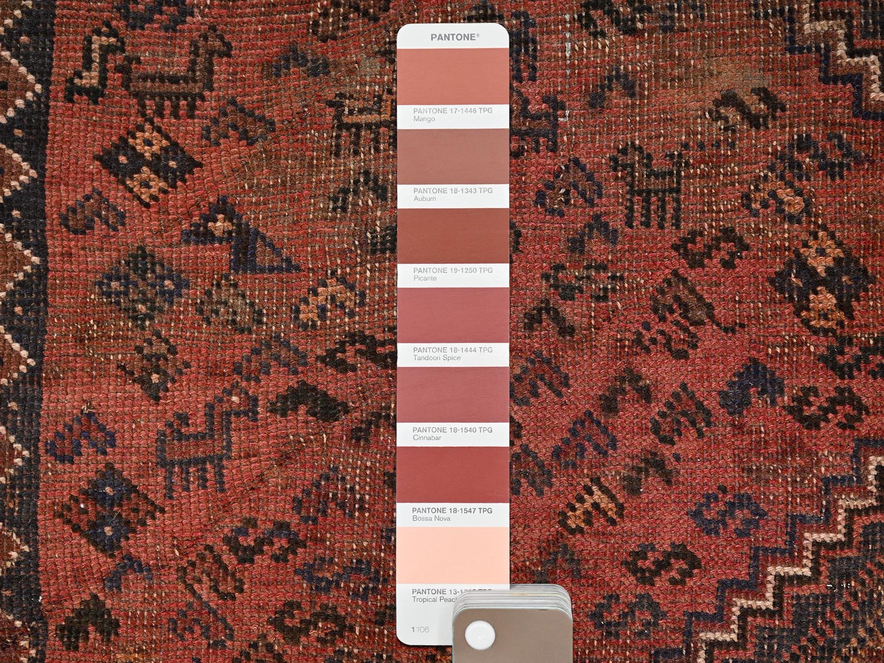 5'1"x6'9" Picante Red, Vintage Persian Shiraz with Geometric Medallions Design, Worn and Distressed, Sheared Low, Zero Pile, Sides and Ends Professionally Secured, Hand Knotted, 100% Wool, Oriental Rug HR1569 - Image 4