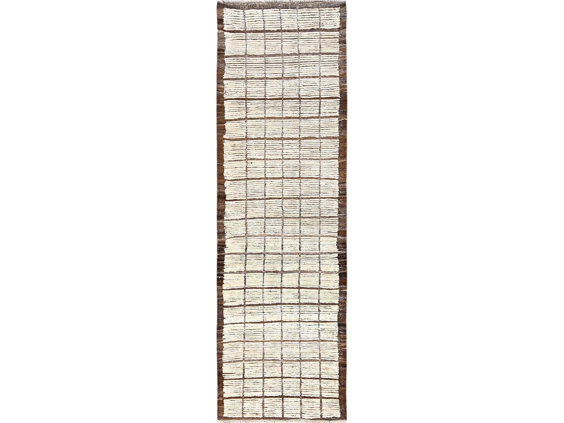2'8"x9'5" Floral White, Hand Knotted, Moroccan Weave with Grid Design, Textured Pile, Tone on Tone, Undyed Natural Wool, Runner, Oriental Rug HR1771