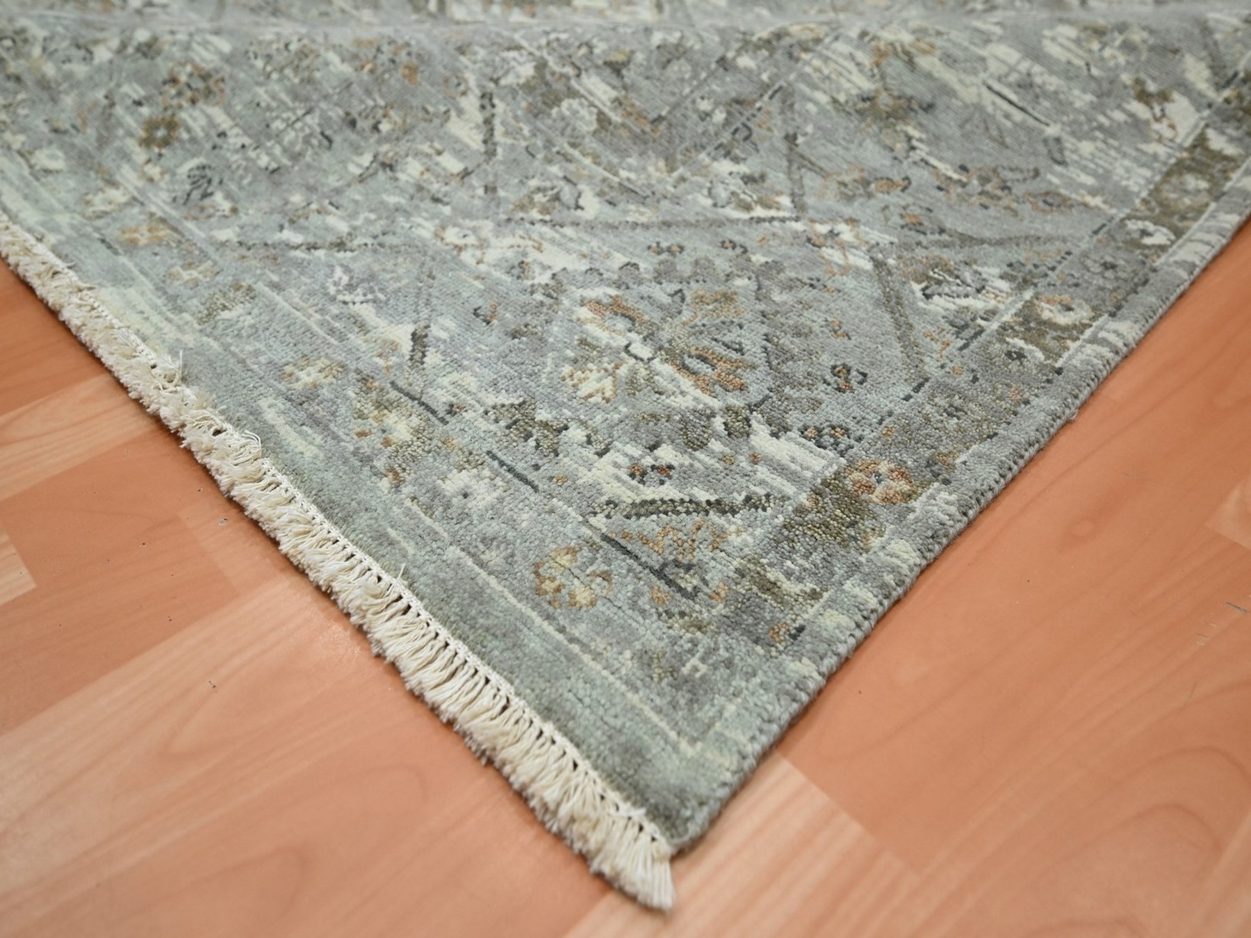 9'x12' Island Fossil Gray, Erased and Broken Garden Design, Hand Knotted, Natural Wool, Antique Finish, Zero Pile, Cropped Thin, Oriental Rug HR75737 - Image 6