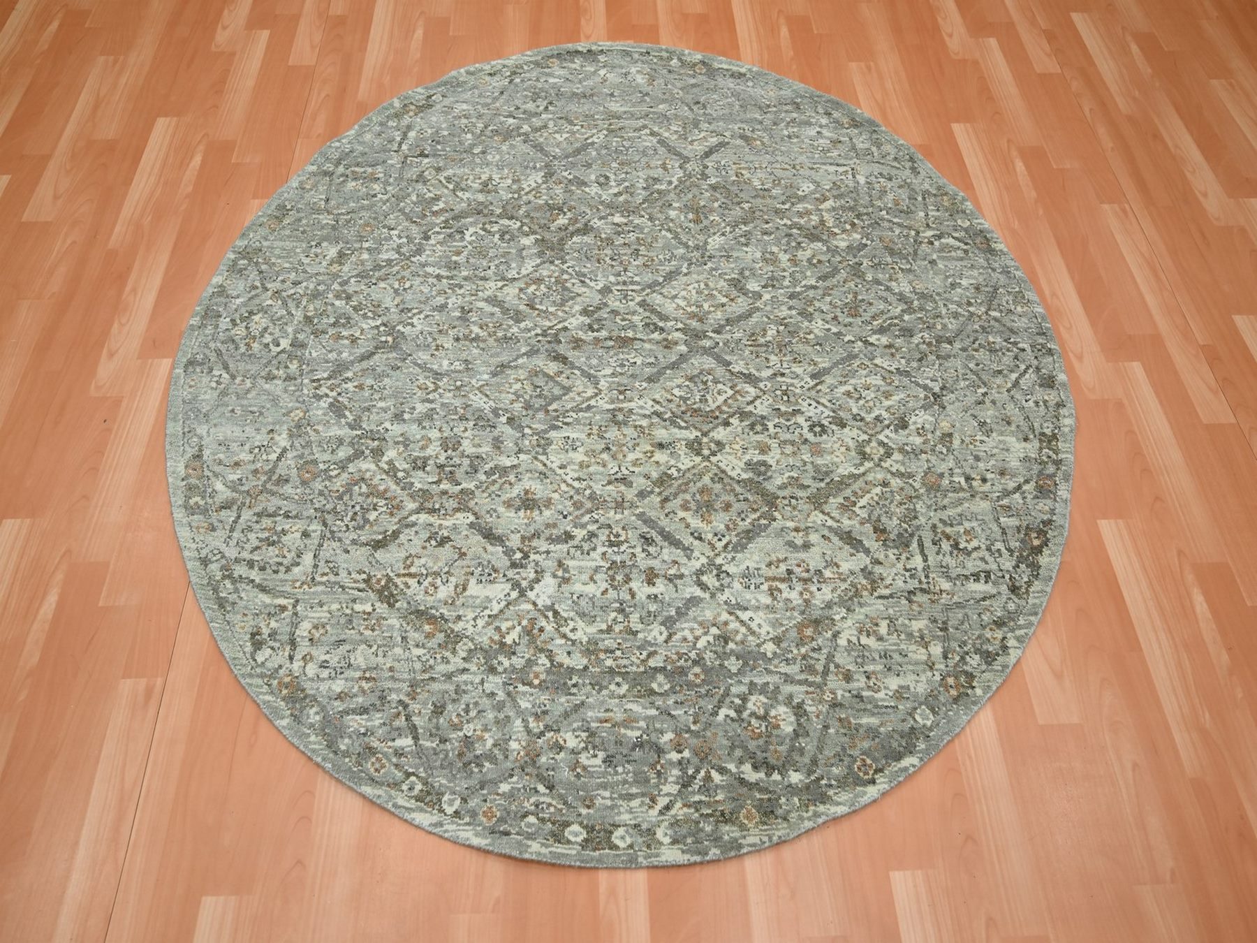 5'10"x5'10" Mirage Gray, Natural Wool, Antique Finish, Erased and Broken Garden Design, Hand Knotted, Zero Pile, Cropped Thin, Round, Oriental Rug HR75747 - Image 2