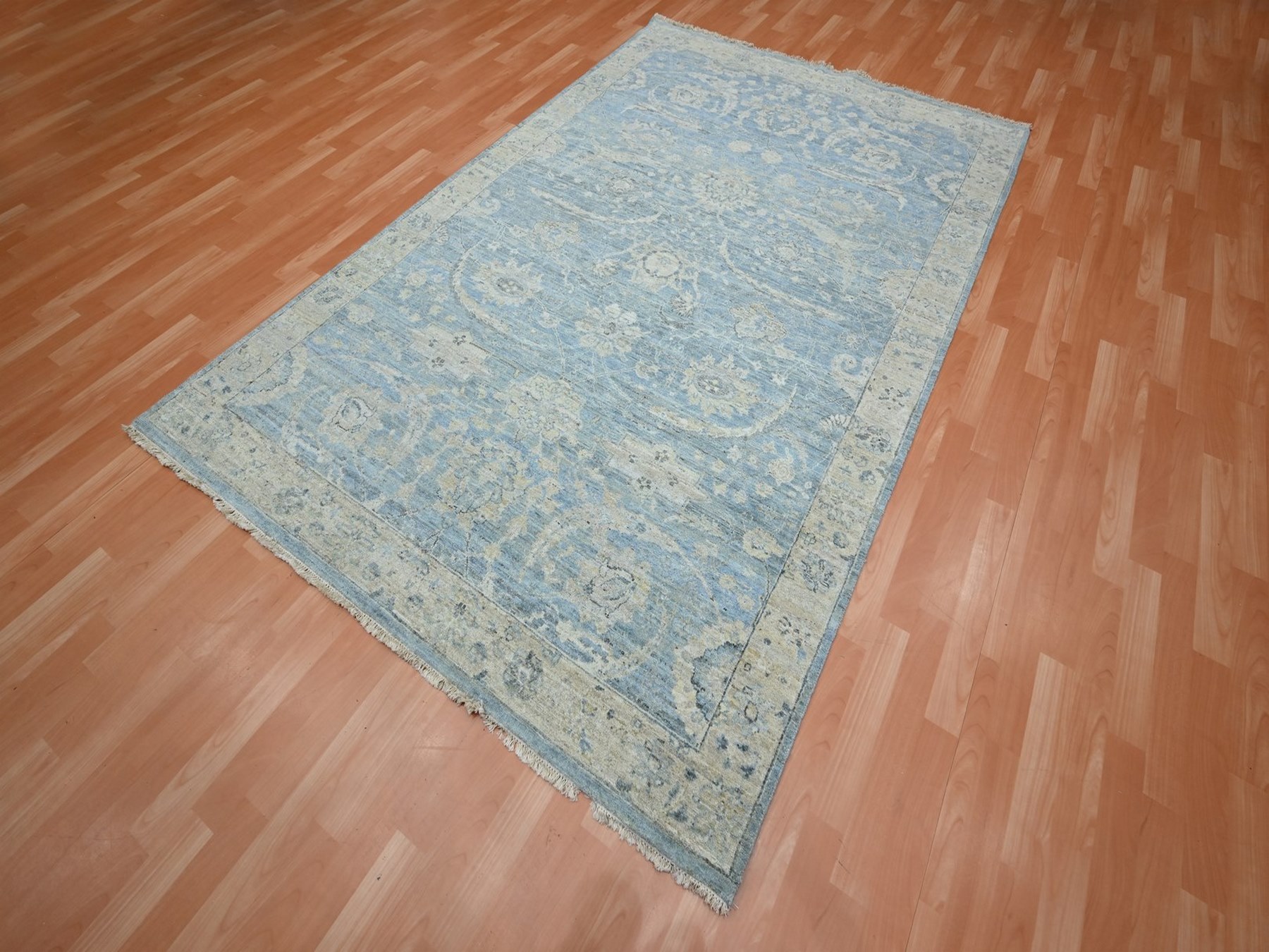 6'x9' Beau Blue, Cropped Low and Antique Finish, Sickle Leaf Design, Hand Knotted, 100% Wool, Zero Pile, Vegetable Dyes, Oriental Rug HR75773 - Image 3