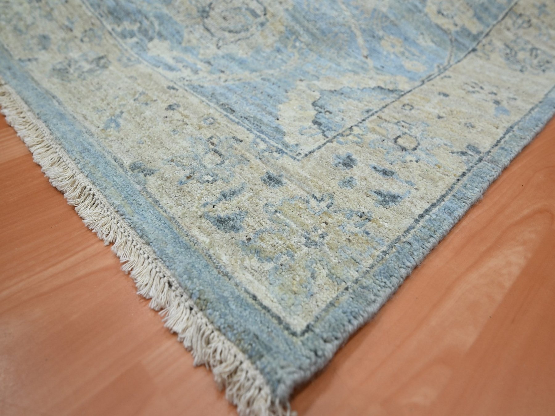 6'x9' Beau Blue, Cropped Low and Antique Finish, Sickle Leaf Design, Hand Knotted, 100% Wool, Zero Pile, Vegetable Dyes, Oriental Rug HR75773 - Image 6