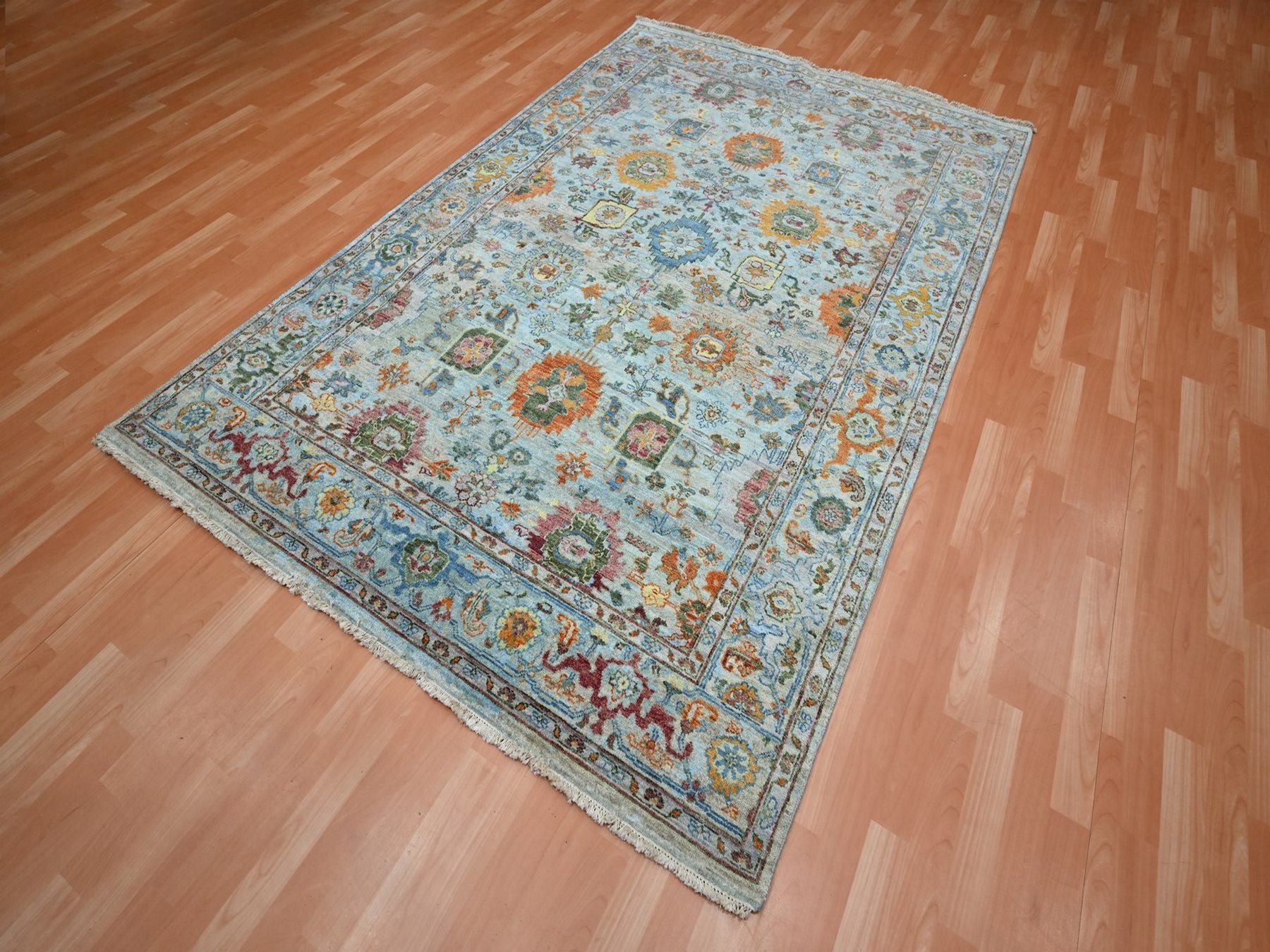 6'x9' Baby Blue with Orange Leafs, Sultanabad Reimagined, Hand Knotted, Pure Wool, Zero Pile, Cropped Low, Vegetable Dyes, Oriental Rug HR75802 - Image 3