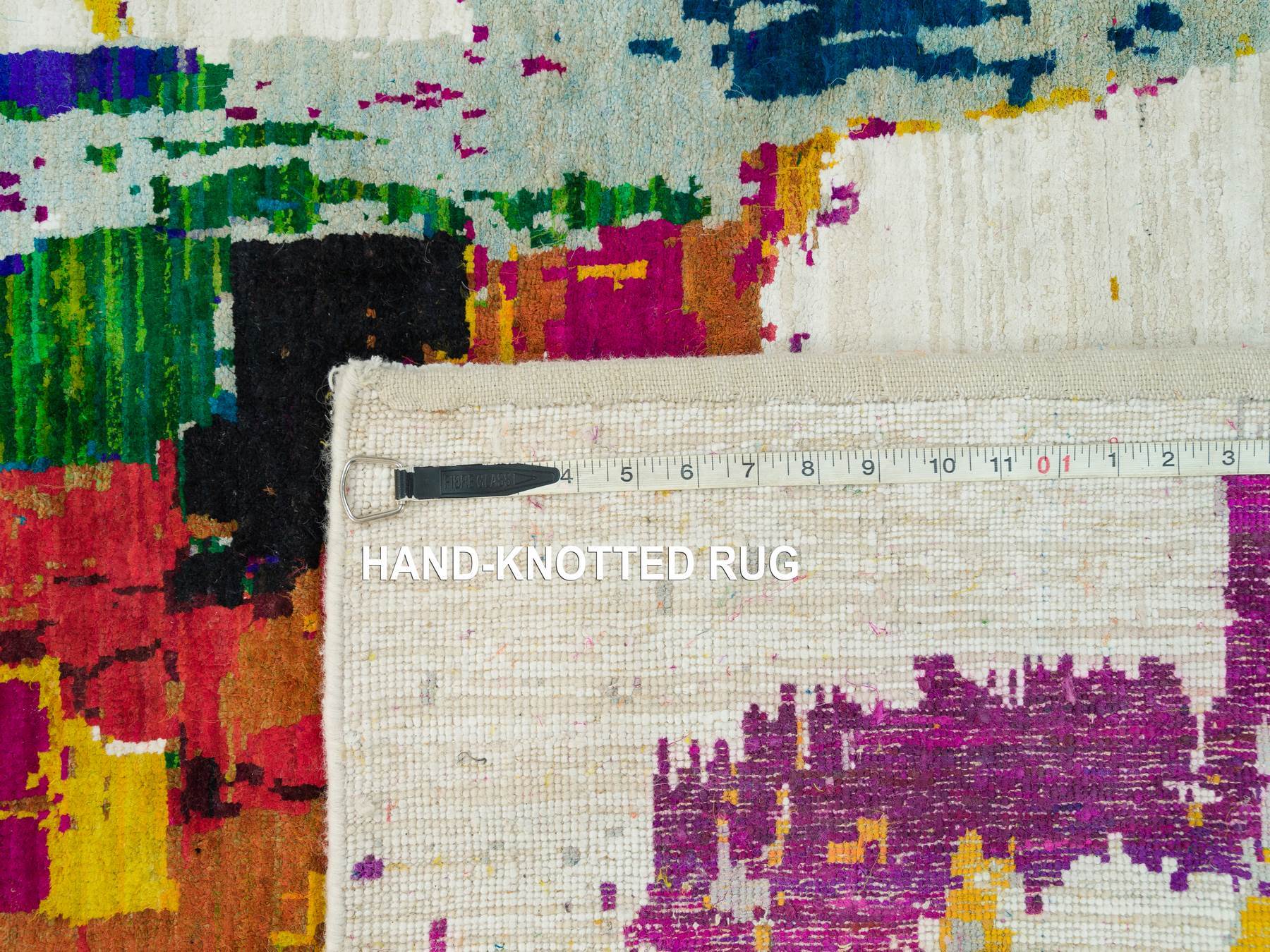 4'x5'10" Castle Ivory, Modern Abstract Motifs and Painter's Brush Strokes, Oriental Wool and Sari Silk Hand Knotted Rug HR90249 - Image 8