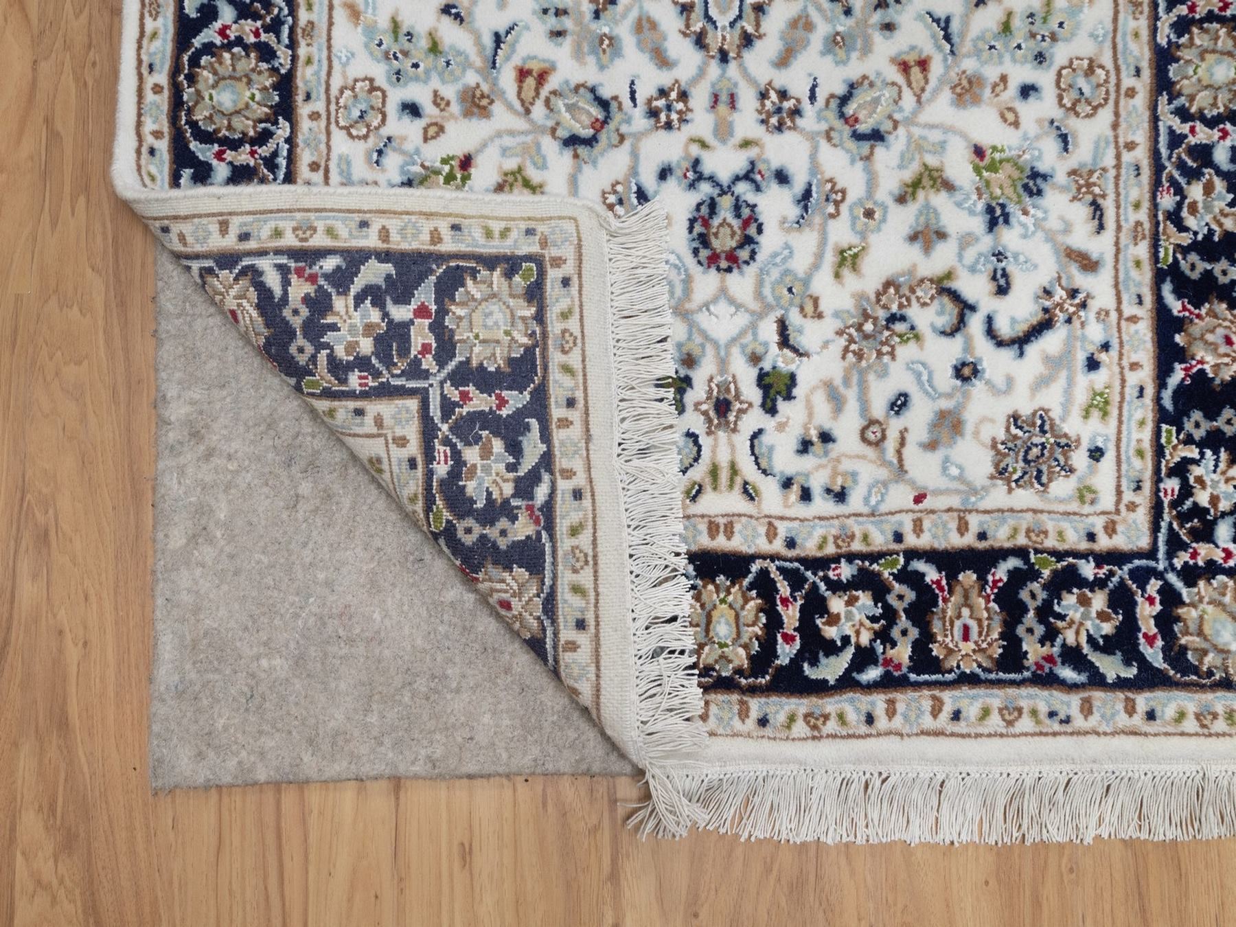 2'8"x8'3" Salt White, 250 KPSI, Nain with All Over Design, Hand Knotted, Wool and Silk, Soft Pile, Runner, Oriental Rug HR91995 - Image 3