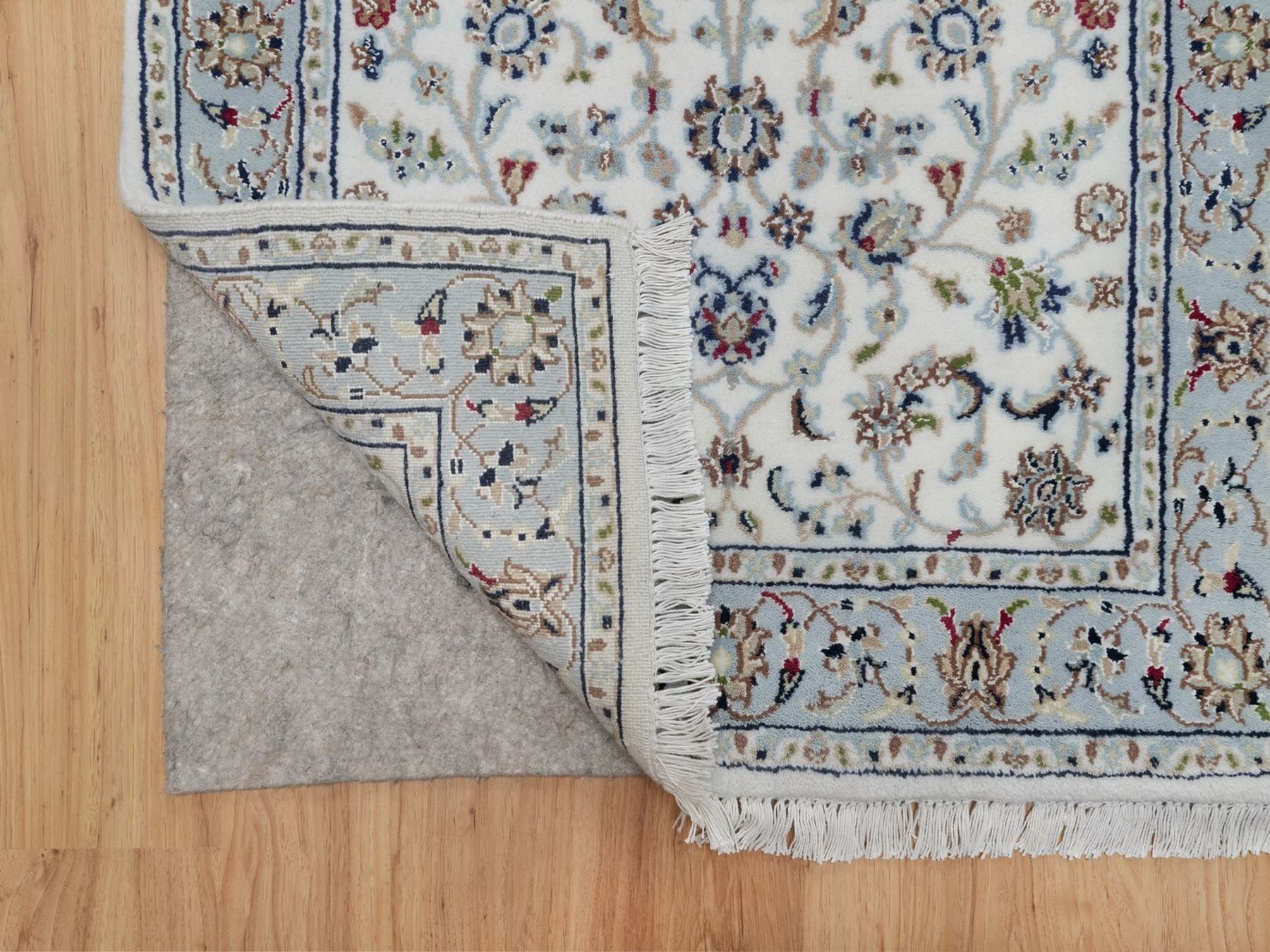 2'8"x10'3" Snow White, 250 KPSI, Soft Pile, Nain with All Over Design, Wool and Silk, Hand Knotted, Runner, Oriental Rug HR92004 - Image 3
