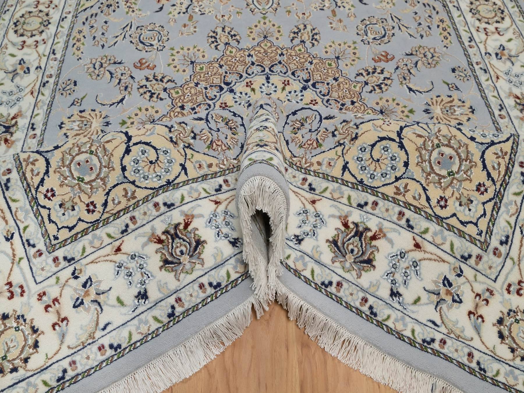 6'1"x9'4" Beau Blue, Nain with Flower Medallion Design, Wool and Silk, 250 KPSI, Soft Pile, Hand Knotted, Oriental Rug HR92028 - Image 5