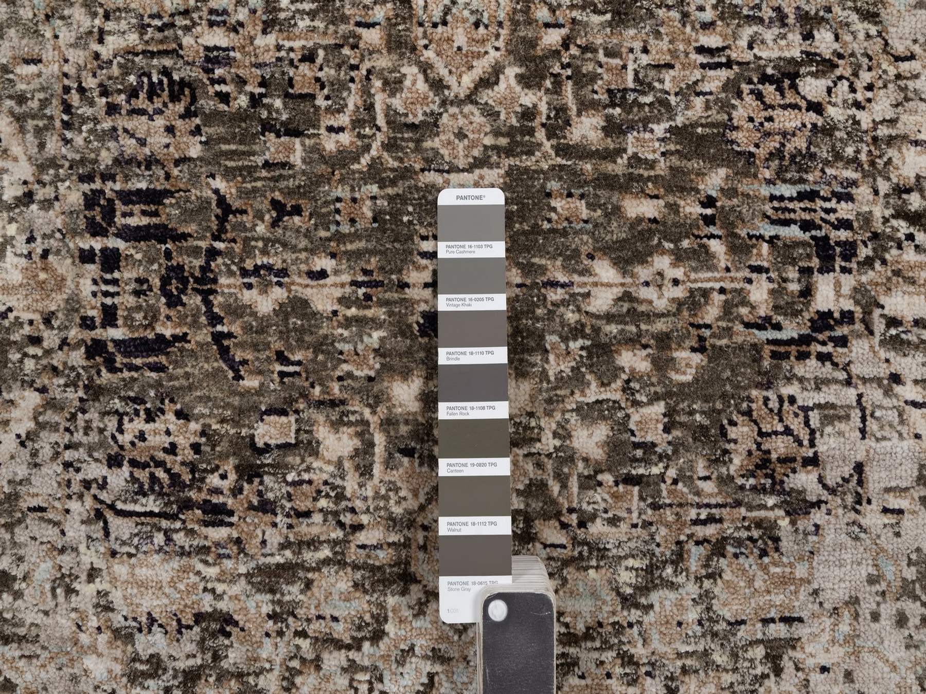 2'7"x6'1" Walnut Brown, Hand Knotted, Transitional Persian Influence Erased All Over Design, Silk with Textured Wool, Runner, Oriental Rug HR92066 - Image 4