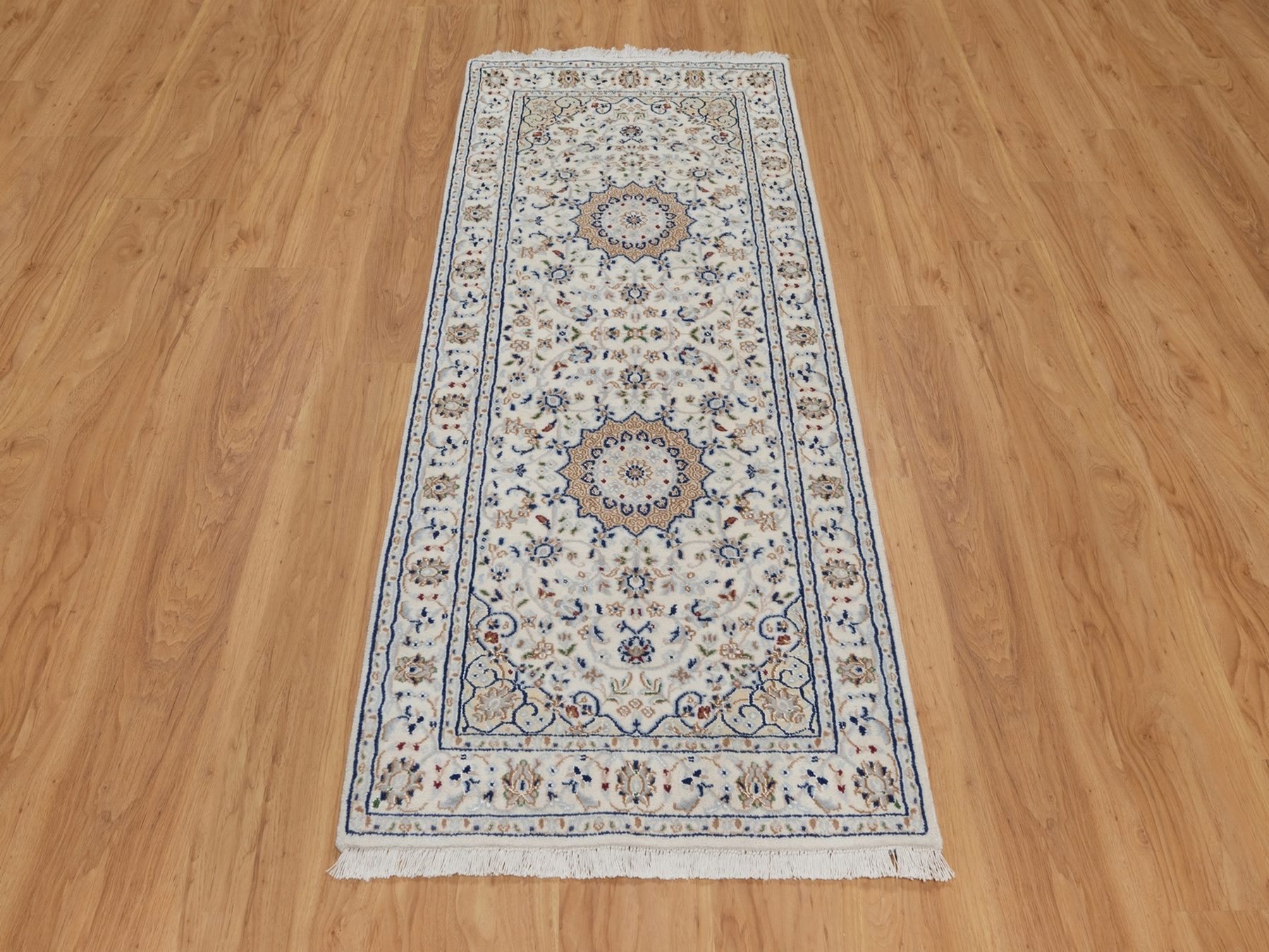 2'8"x6'2" Pearl White, Wool and Silk, 250 KPSI, Nain with Flower Medallion Design, Hand Knotted, Soft Pile, Runner, Oriental Rug HR92122 - Image 2