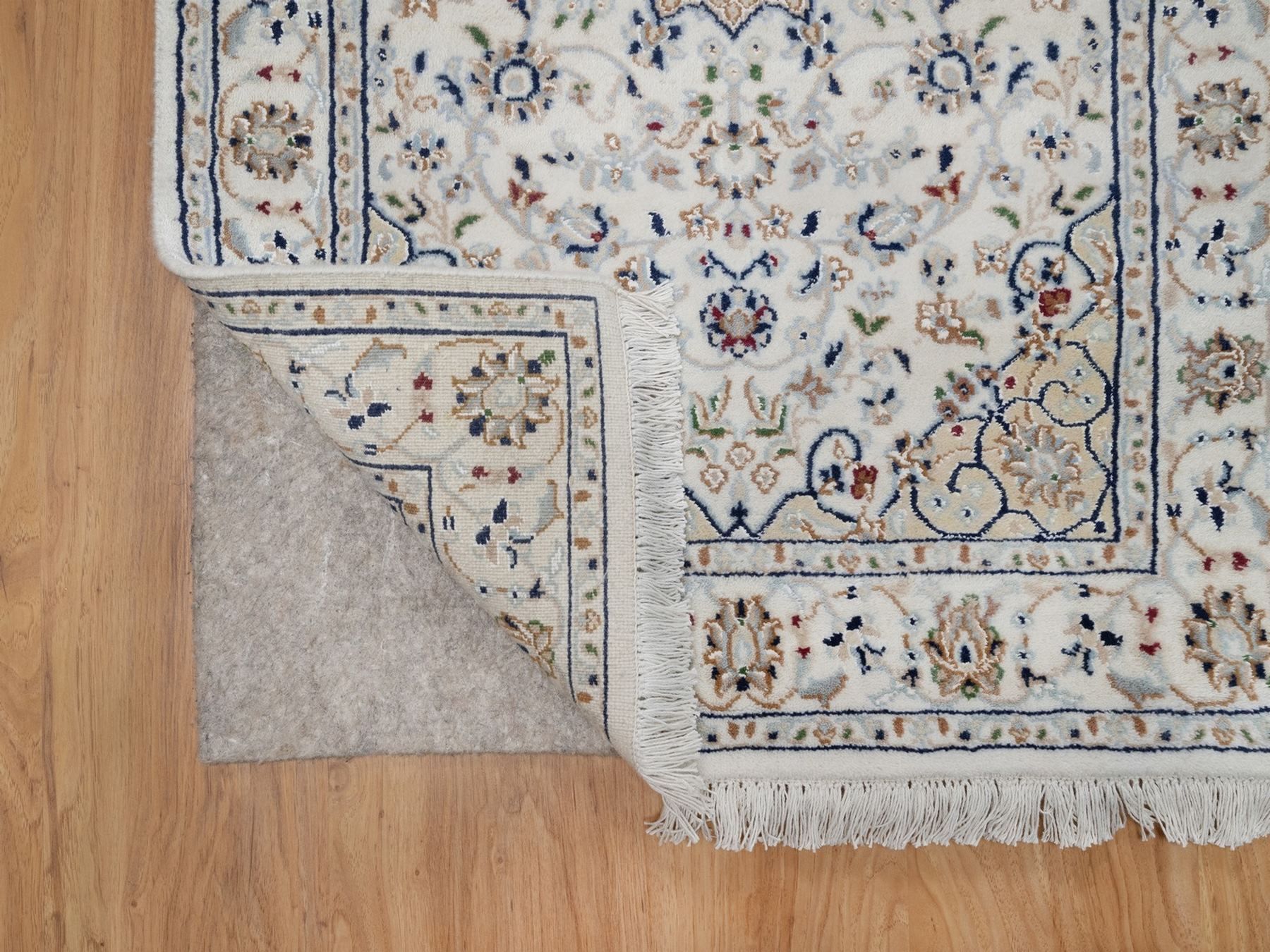 2'8"x6'2" Pearl White, Wool and Silk, 250 KPSI, Nain with Flower Medallion Design, Hand Knotted, Soft Pile, Runner, Oriental Rug HR92122 - Image 3