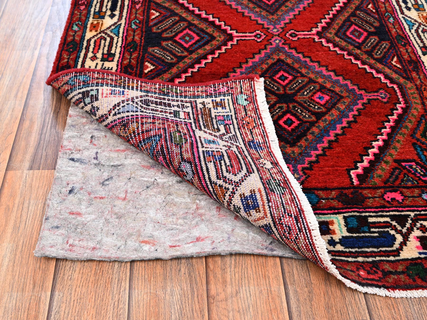 2'6"x9'5" Ajax Red, New Persian Hamadan with Geometric Pattern, Hand Knotted, Full Pile and Soft, Pure Wool, Runner, Oriental Rug HR1889 - Image 3
