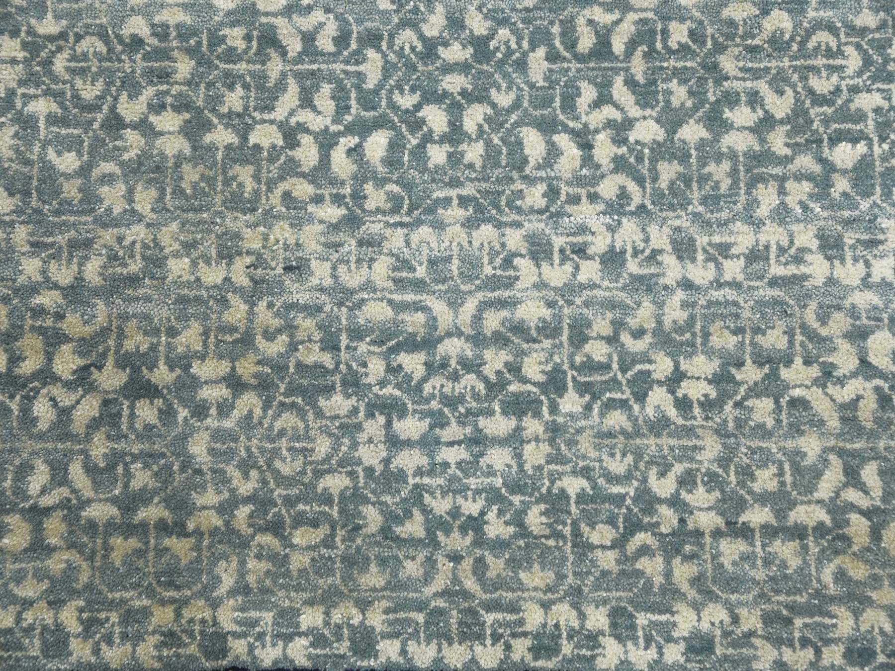 9'x12'3" Shades of Blue, Leaf All Over Pattern with A Distinct Contrasting Border Colors, Tone on Tone, Pure Wool Hand Knotted, Oriental Rug HR75253 - Image 8