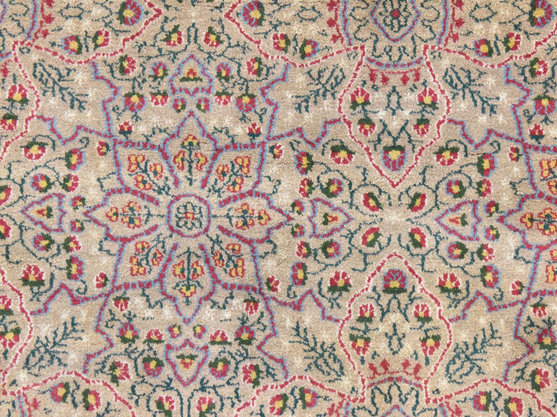 4'1"x5'10" Sand Brown, Vintage Persian Ghom, Flower Design, Pure Wool, Hand Knotted, Good Condition, Full Pile, Clean, Oriental Rug HR78533 - Image 4