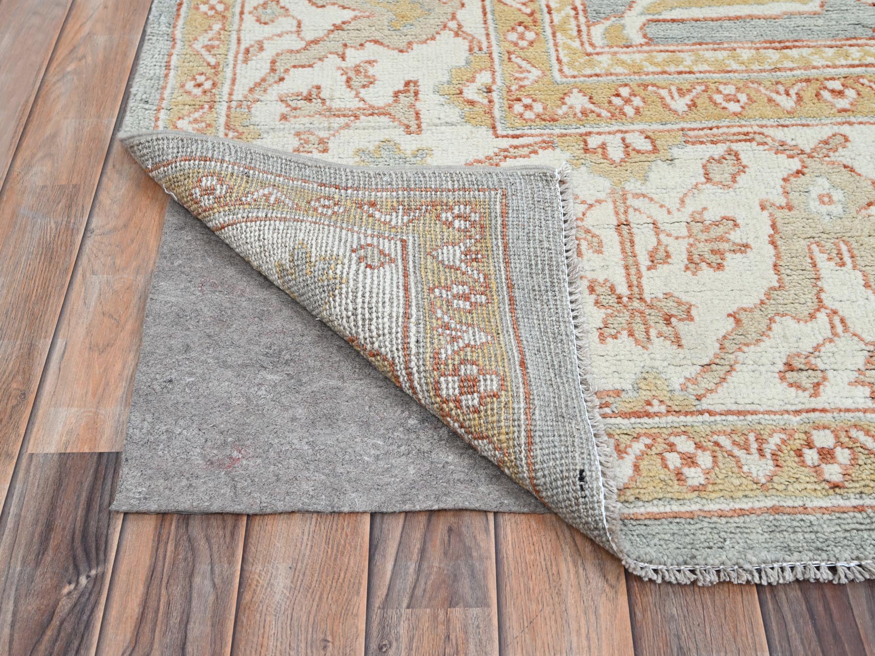 10'1"x13'8" Gainsboro Gray, Extra Soft Wool With Flowing And Open Design, Natural Dyes, Hand Knotted, Denser Weave, Supple Collection Oushak Oriental Rug HR86507 - Image 4