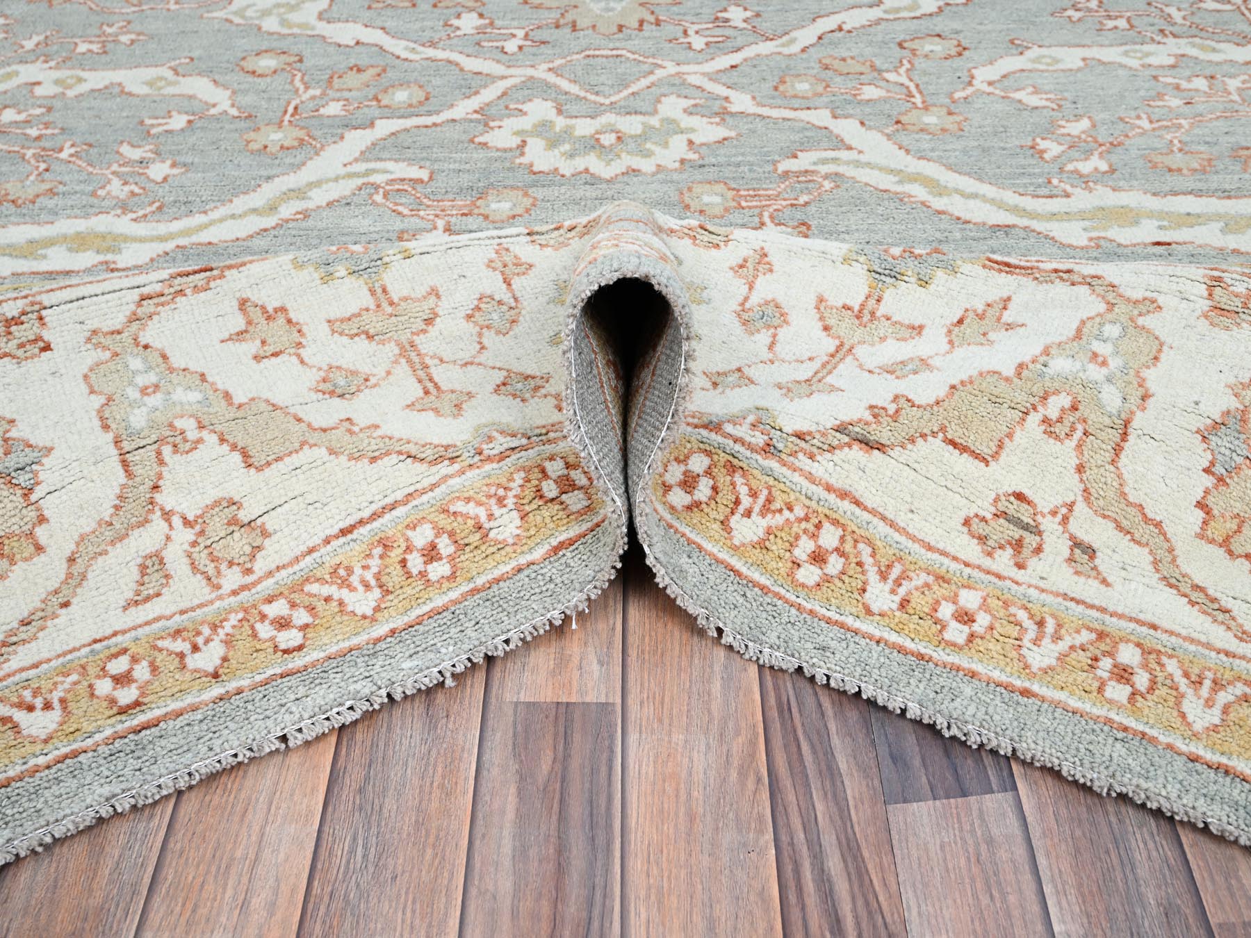 10'1"x13'8" Gainsboro Gray, Extra Soft Wool With Flowing And Open Design, Natural Dyes, Hand Knotted, Denser Weave, Supple Collection Oushak Oriental Rug HR86507 - Image 5