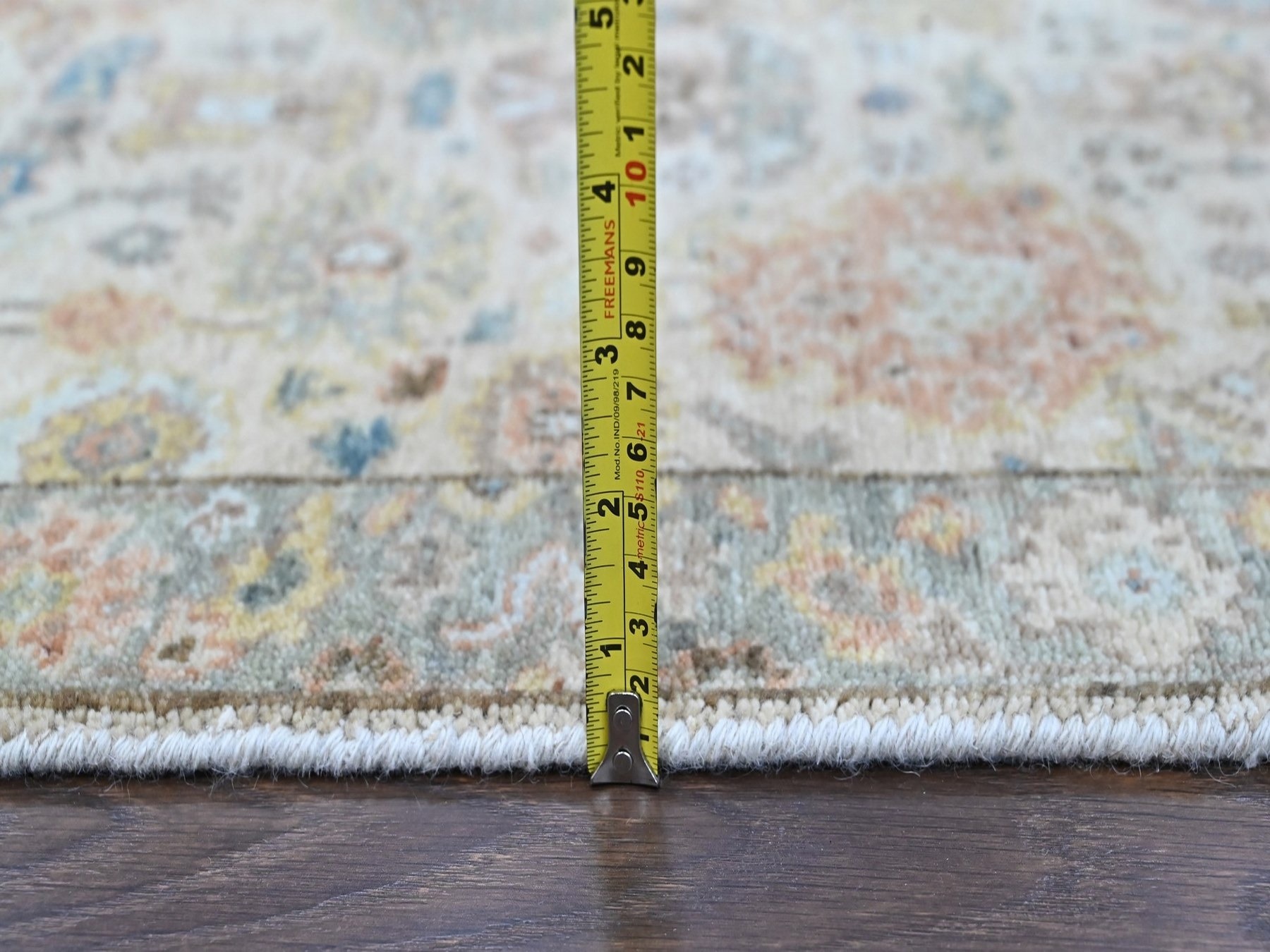 2'x3' Beige, Oushak with All Over Design, Dense Weave, Thick and Plush, Hand Knotted, Pure Wool, Mat, Sample, Oriental Rug HR10363 - Image 6