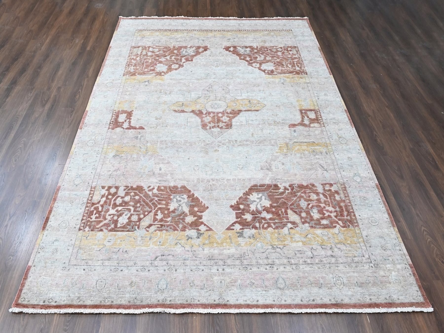 9'10"x14' Irish Cream White, Ziegler Mahal with Medallion Design, Zero Pile, Distressed, Distinct Abrash, Pure Wool, Hand Knotted, Oriental Rug HR10396 - Image 2