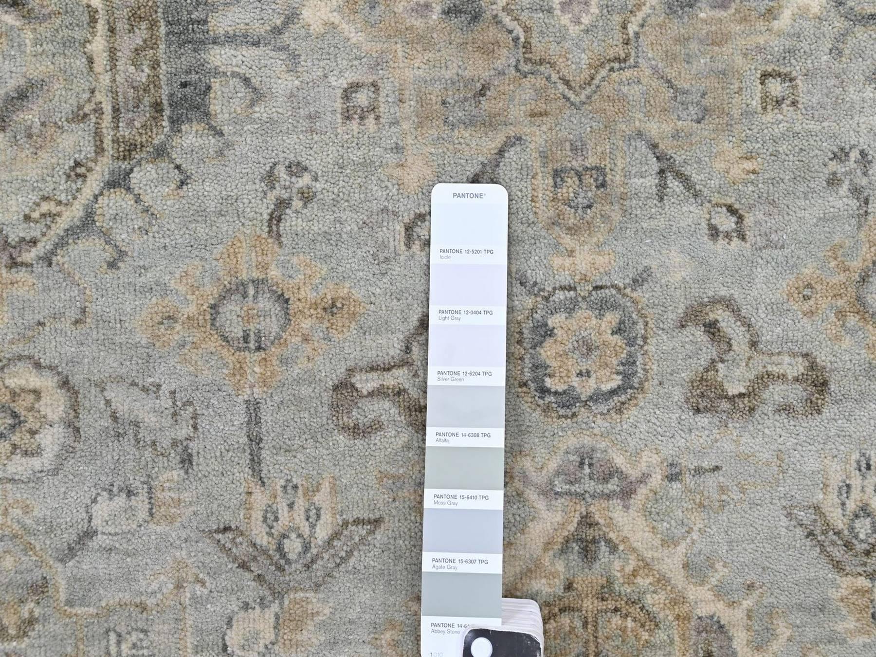 6'x6' Greenish Gray, Hand Knotted, 100% Wool, Karajeh Design with Geometric Medallions, Round, Oriental Rug HR10409 - Image 4