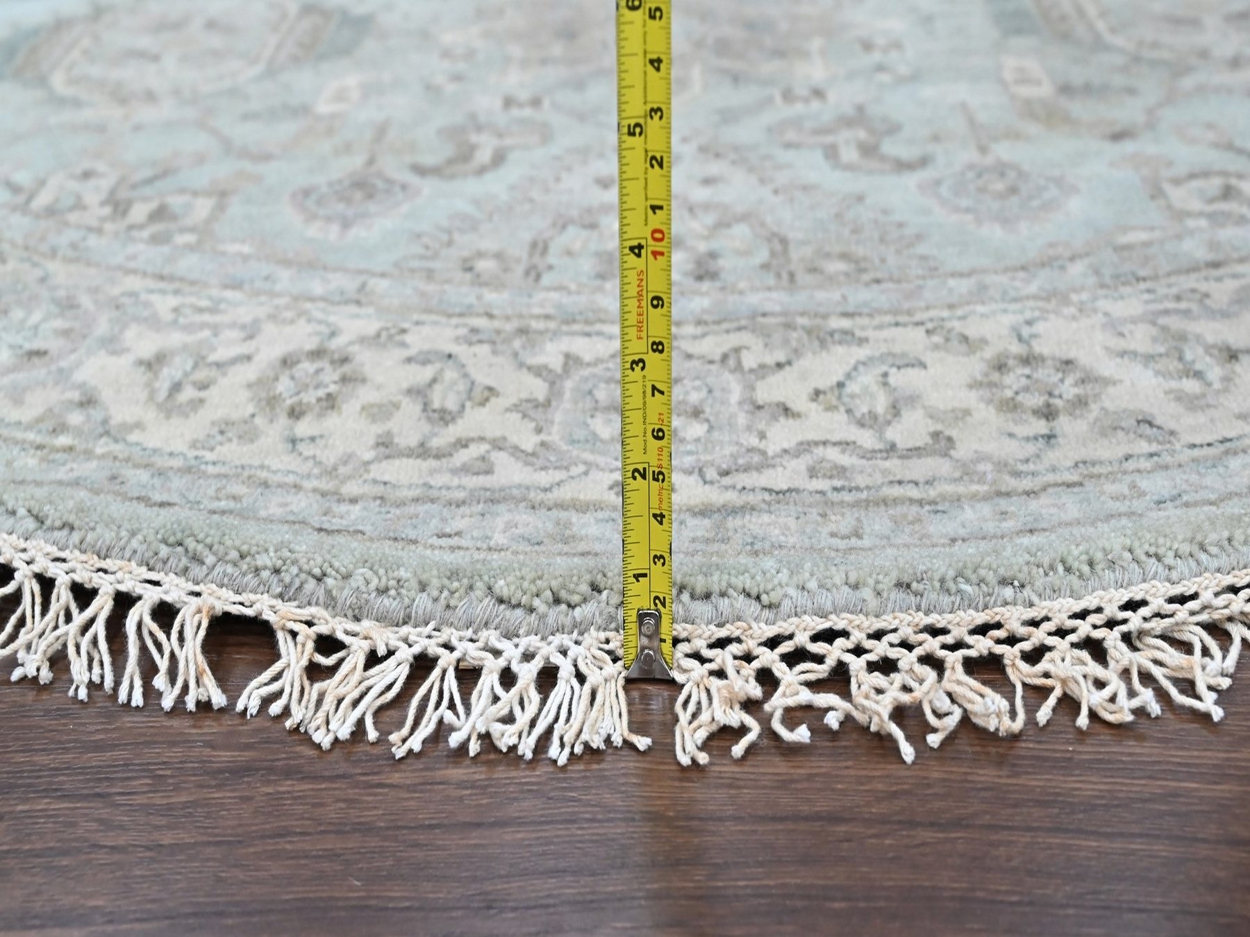6'x6' Greenish Gray, Hand Knotted, 100% Wool, Karajeh Design with Geometric Medallions, Round, Oriental Rug HR10409 - Image 7