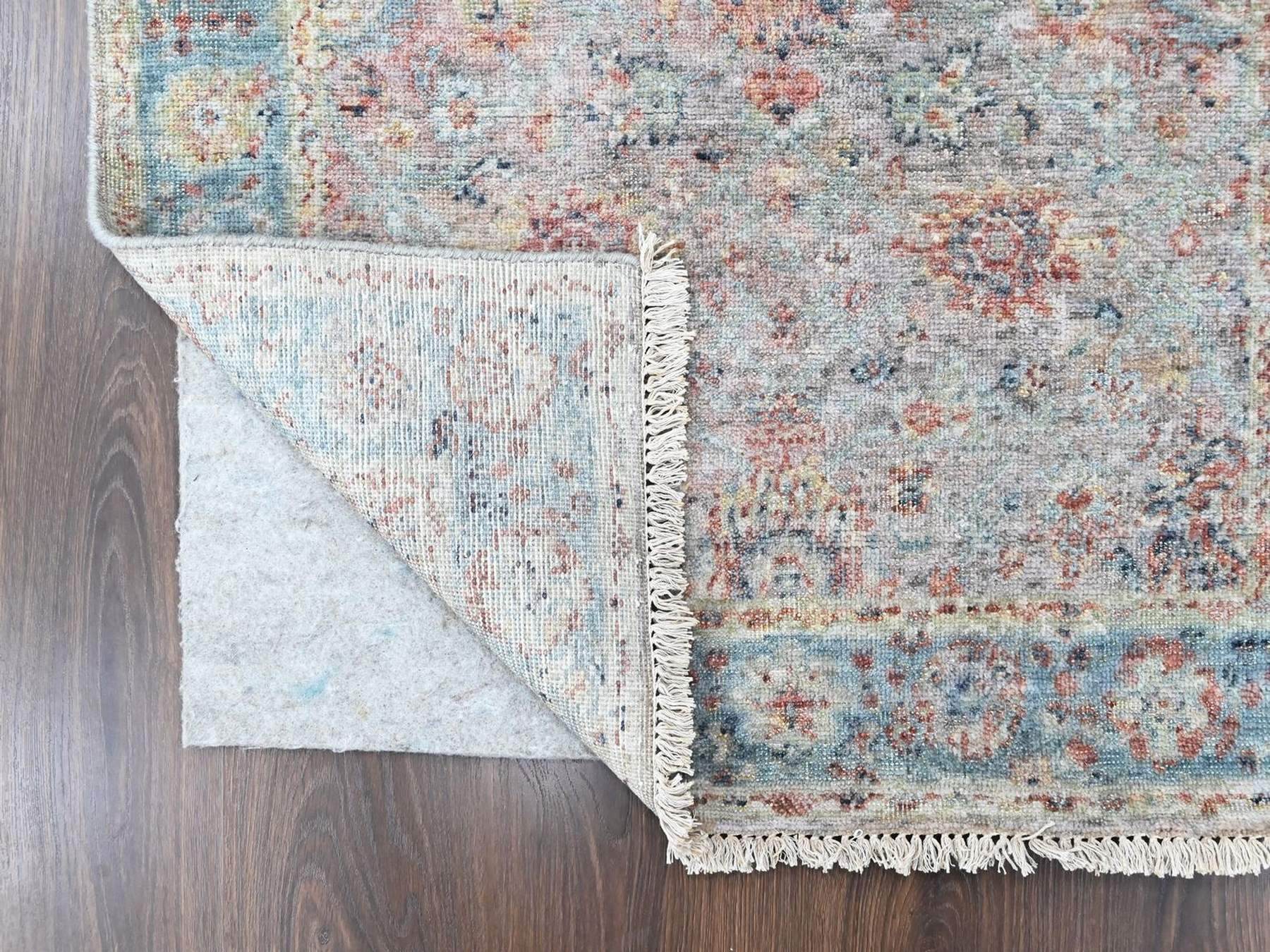 3'x4'10" Whisper Pink, Ziegler Mahal Design, Zero Pile, Distressed, Pure Wool, Hand Knotted, Oriental Rug HR10418 - Image 3