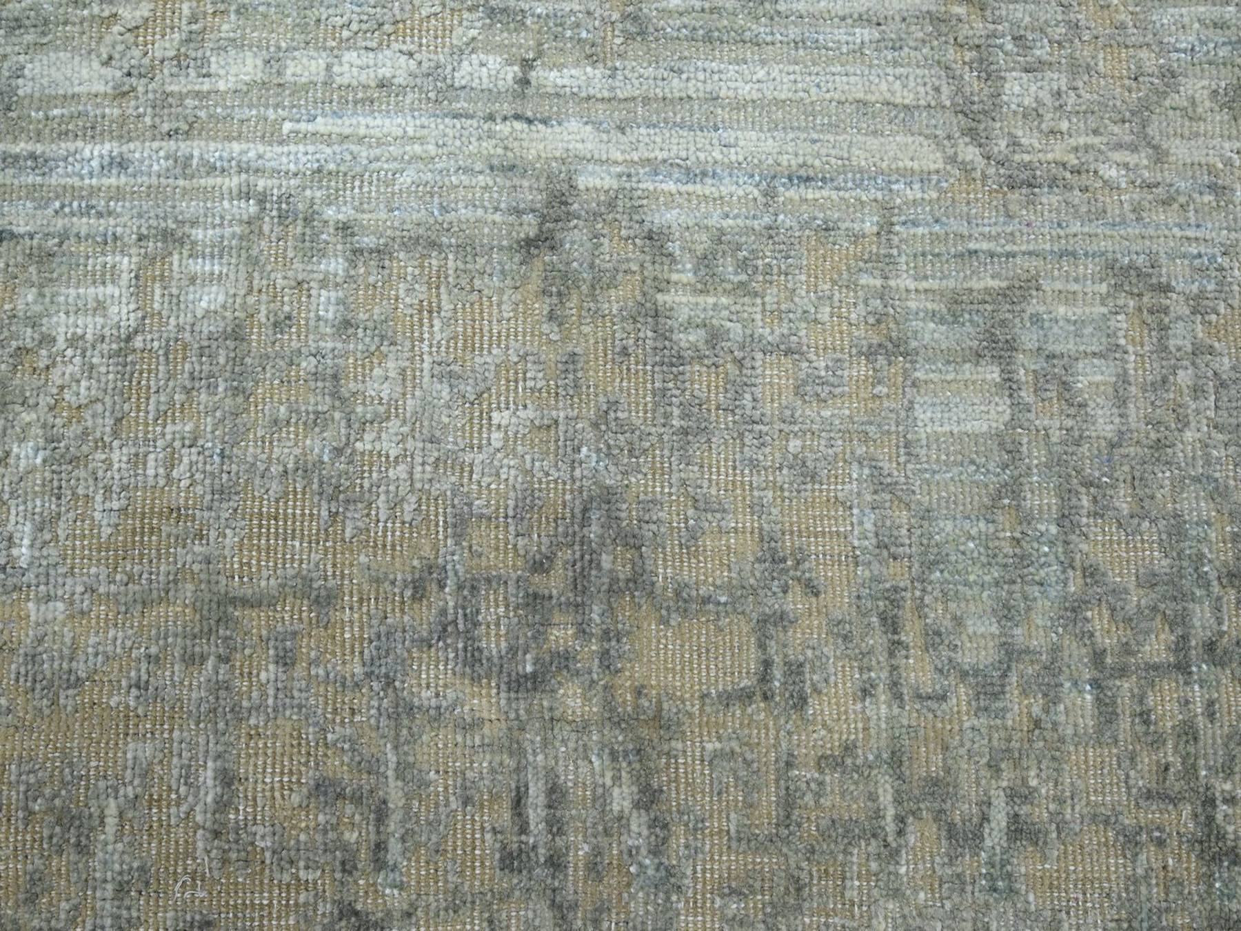 6'x9' Shades of Gray, Cardiac Design with Pastel Colors, Textured Wool and Pure Silk, Hand Knotted, Oriental Rug HR75835 - Image 8