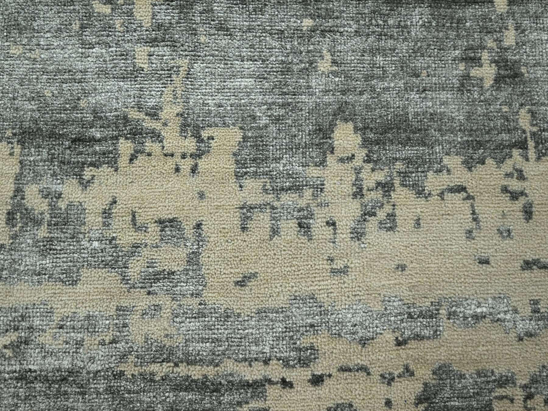 11'10"x15' Charcoal Gray & Beige, Modern Abstract Design with Natural Colors, Wool and Silk, Hand Knotted, Oversized, Oriental Rug HR76331 - Image 8