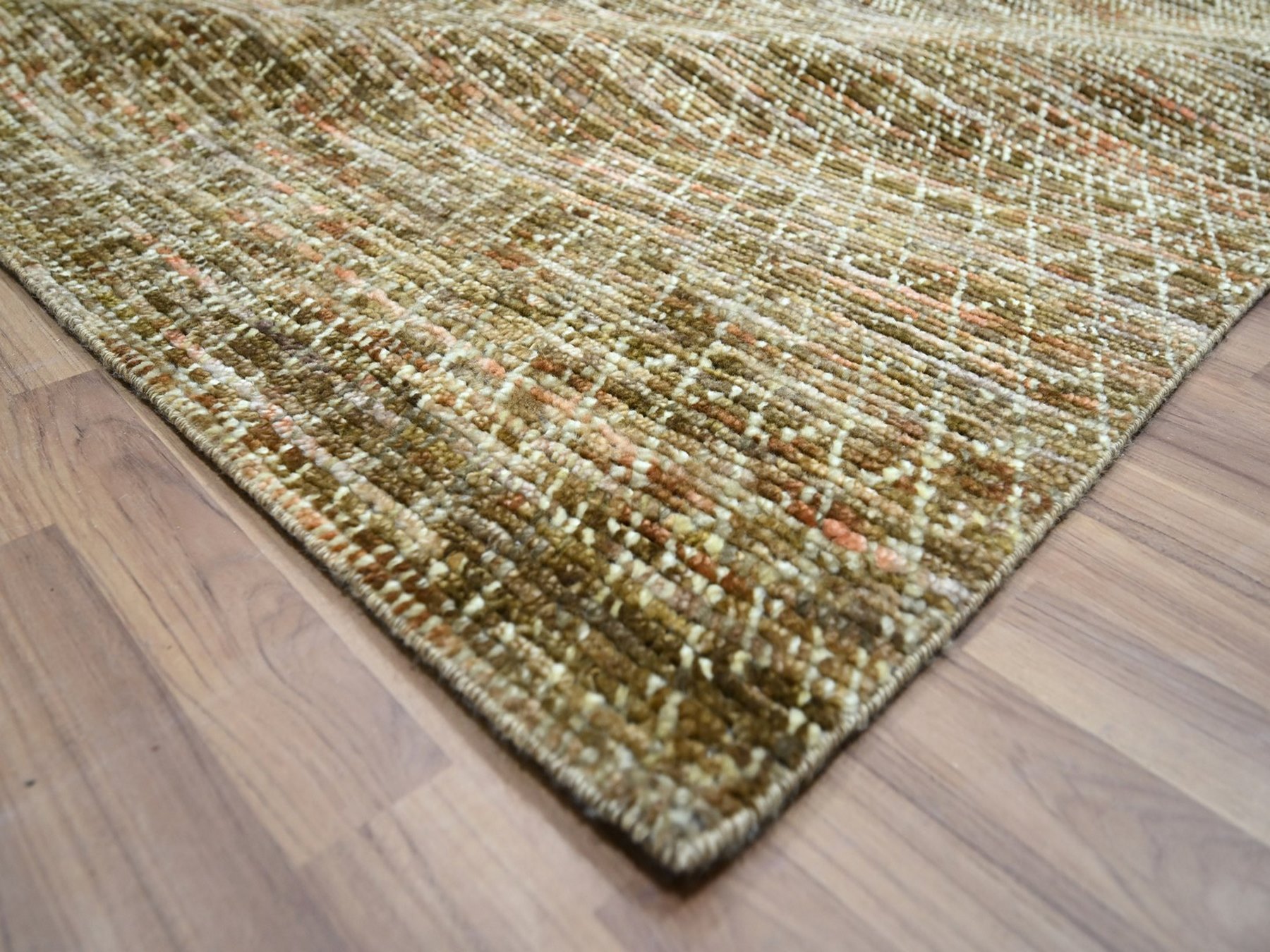 10'4"x14' Shades of Brown, Grass Design with Looped Pile, Hand Knotted, Pure Wool, Oriental Rug HR76849 - Image 6