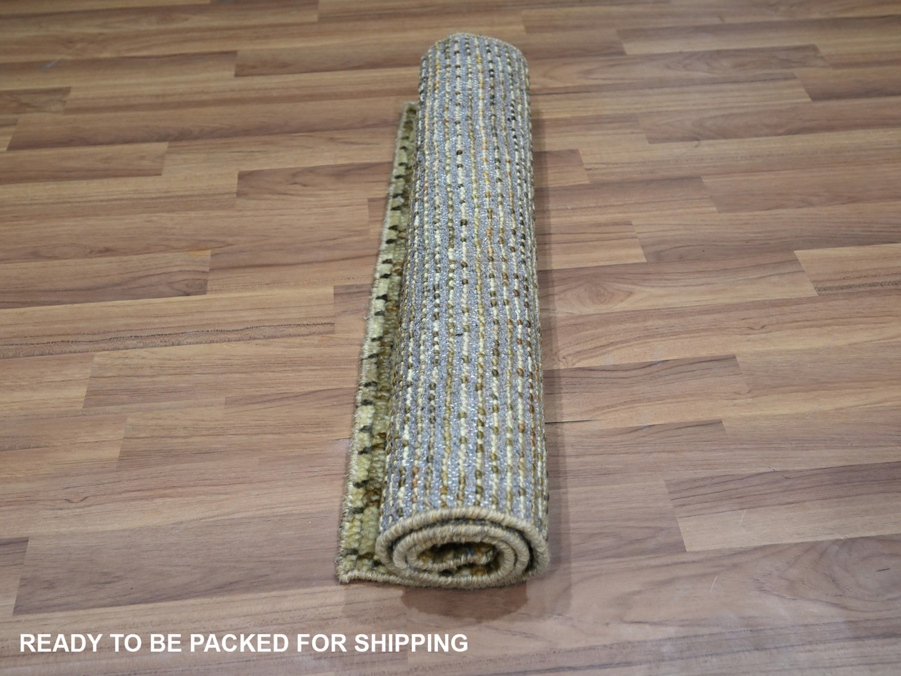 2'x3'1" Shades of Brown, Grass Design with Looped Pile, Pure Wool, Hand Knotted, Mat, Sample, Oriental Rug HR76897 - Image 5