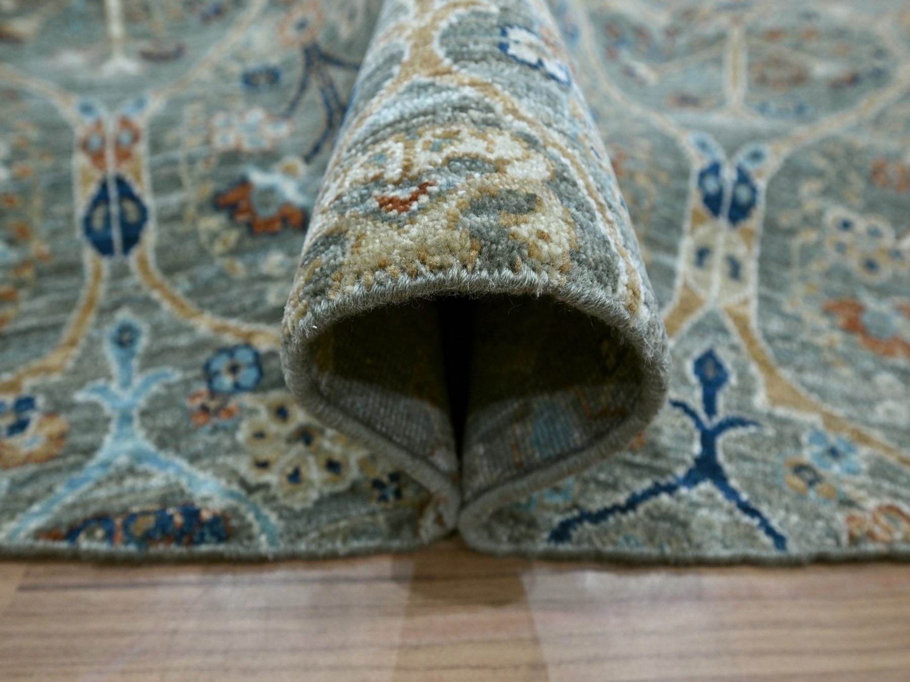 8'x8' Viridian Green, Hand Knotted, Trellis Borderless Garden Design, Agra, Hand Spun New Zealand Wool, Round, Oriental Rug HR76913 - Image 5