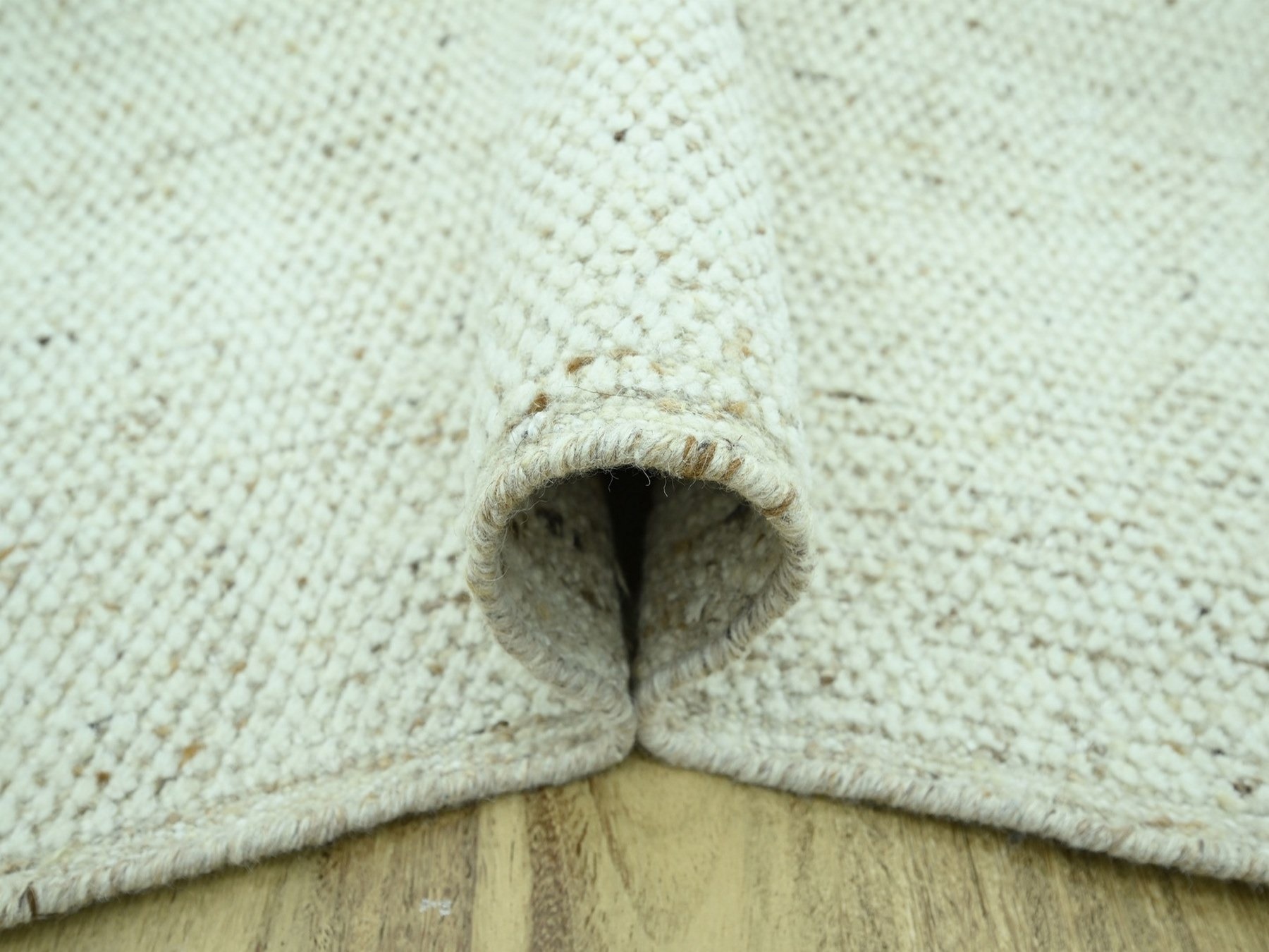 9'x12' Papyrus White, Hand Knotted, Undyed Natural Textured Soft Wool with Looser Weave, Tone on Tone, Modern, Oriental Rug HR76993 - Image 5