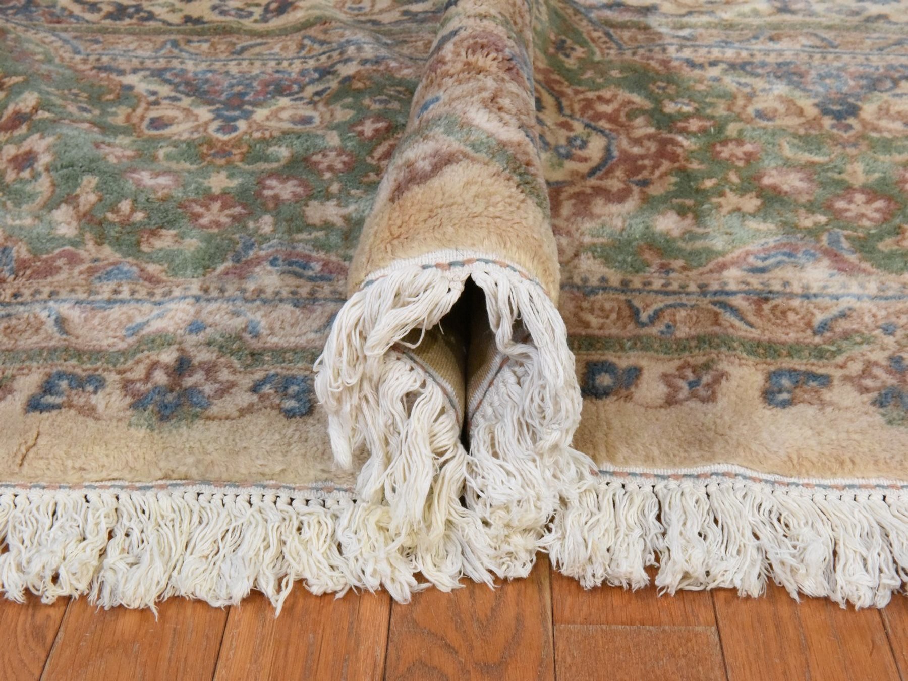 12'x12' Bone White, Vintage Persian Kirman, Large Square, Thick and Plush, Mint Condition, Clean, 100% Wool Pile, Hand Knotted, Oriental Rug HR78568 - Image 9