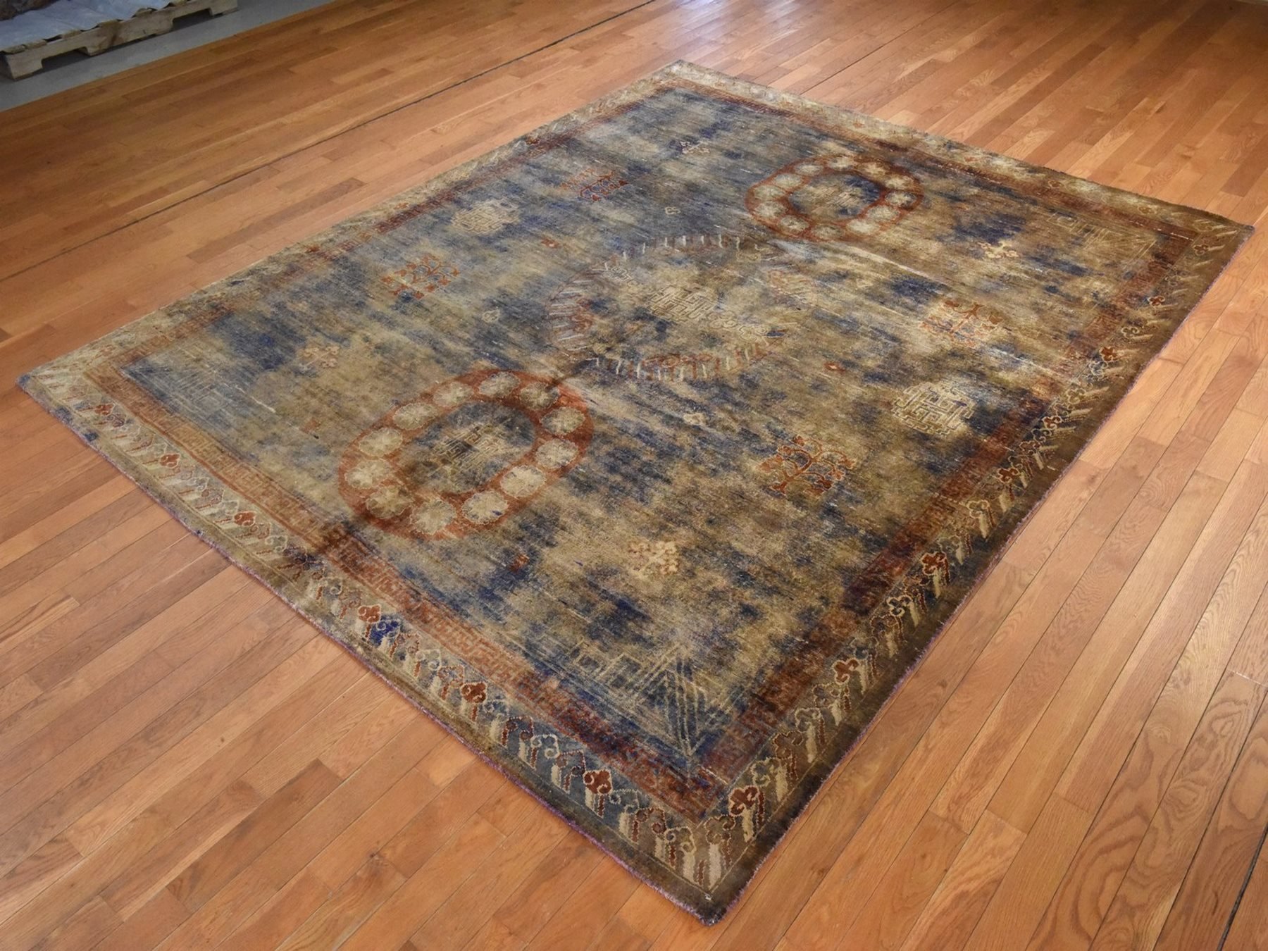 8'2"x10'1" Taffy Brown, Overdyed Khotan Design, Hand Knotted, Pure Silk, Oriental Rug HR78572 - Image 4
