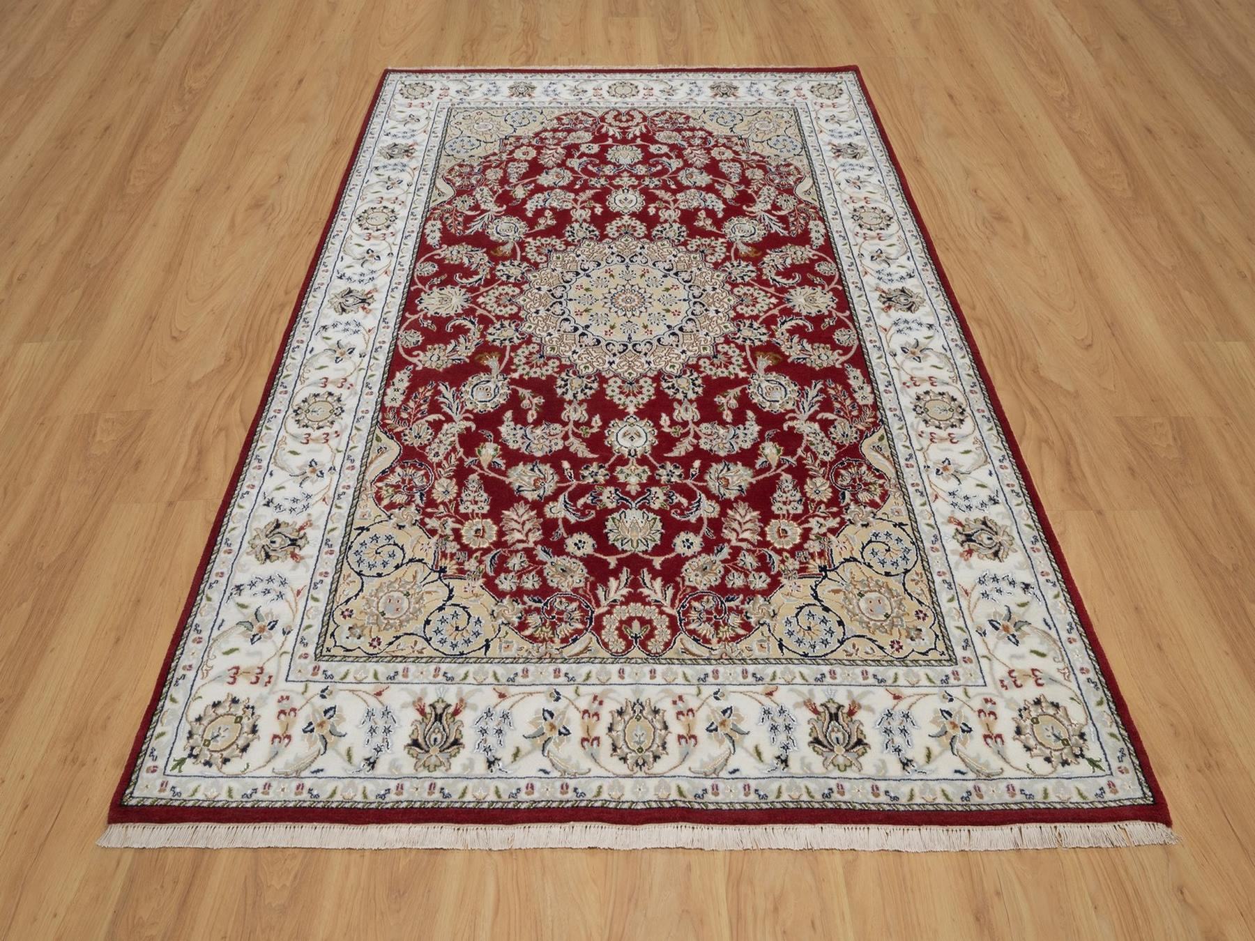 6'x9' Andorra Red, Nain with Flower Medallion Design, Hand Knotted, Wool and Silk, 250 KPSI, Soft Pile, Oriental Rug HR91641 - Image 2