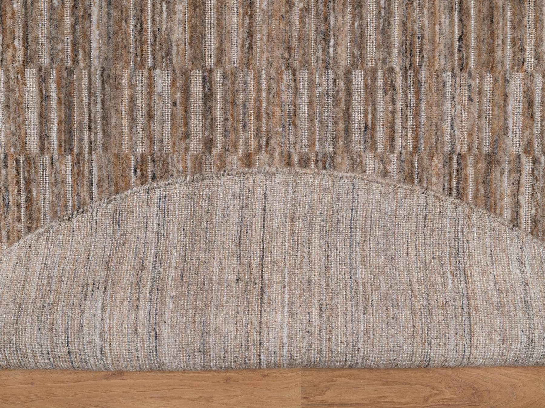 6'x6' Camel Brown, Hand Loomed, Modern Grid Pattern, Natural Wool, Thick and Plush, Round, Oriental Rug HR92195 - Image 3