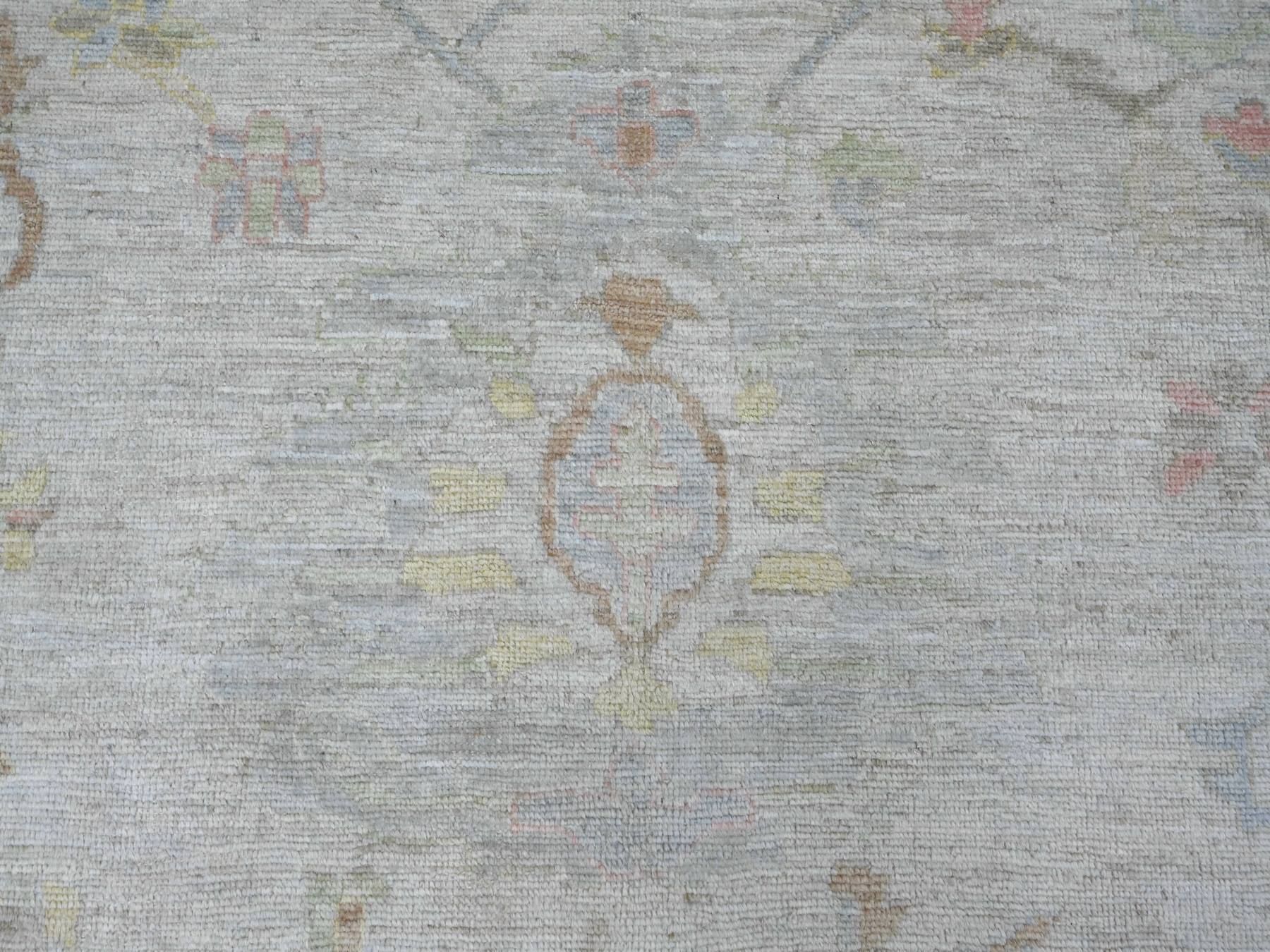 11'8"x15' Light Gray, Afghan Angora Oushak with All Over Leaf Design, 100% Wool, Hand Knotted, Vegetable Dyes, XL, Oversized, Oriental Rug HR22235 - Image 8