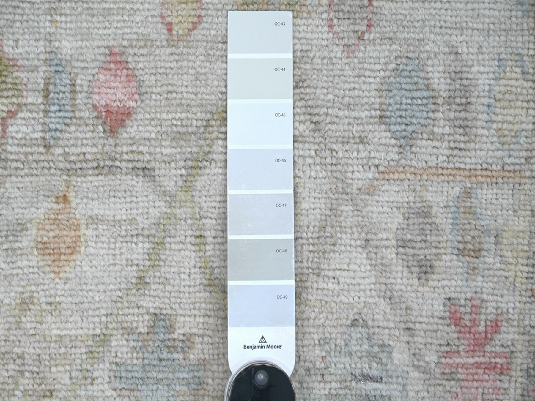 2'9"x15'7" Oyster White, Afghan Angora Oushak with All Over Leaf Design, Hand Knotted, 100% Wool, Vegetable Dyes, XL Runner, Oriental Rug HR22313 - Image 3