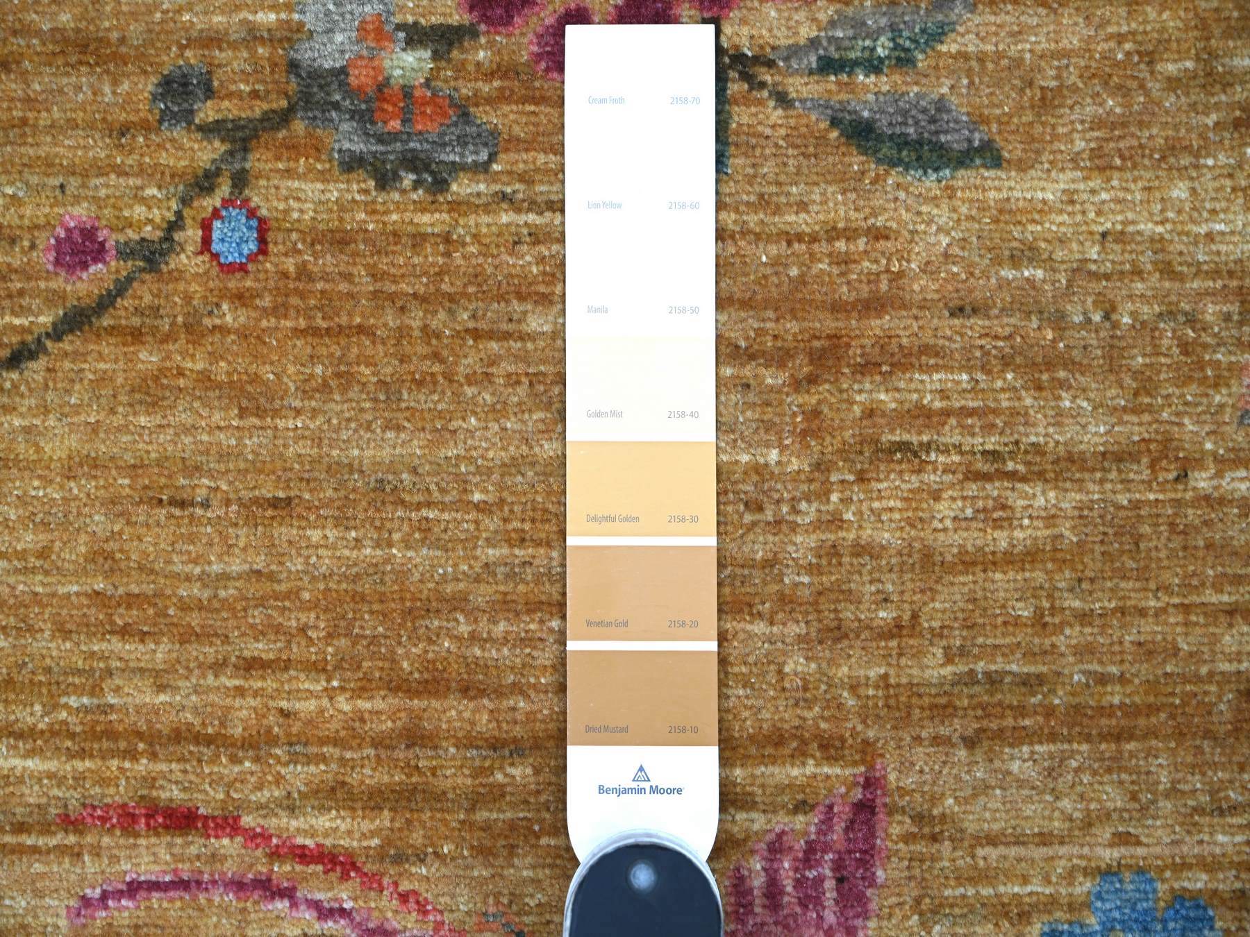 8'1"x9'8" Golden Brown, Chinese Art Deco Inspired Peshawar, Hand Knotted, Vegetable Dyes, Soft and Shiny Wool, Oriental Rug HR22423 - Image 7