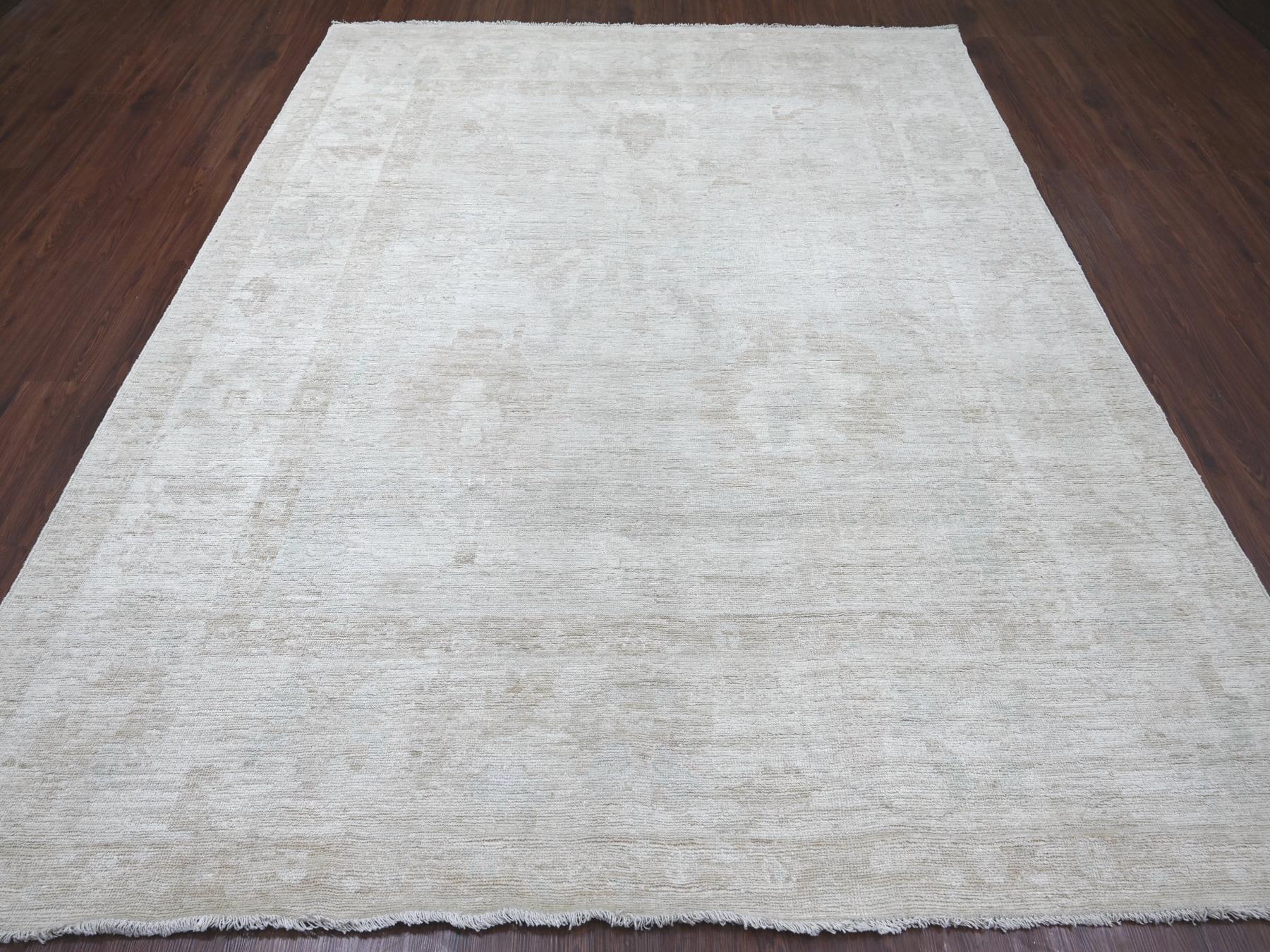 8'1"x9'10" Light Gray, Afghan Angora Oushak with All Over Leaf Design, Hand Knotted, 100% Wool, Vegetable Dyes, Oriental Rug HR22617 - Image 2
