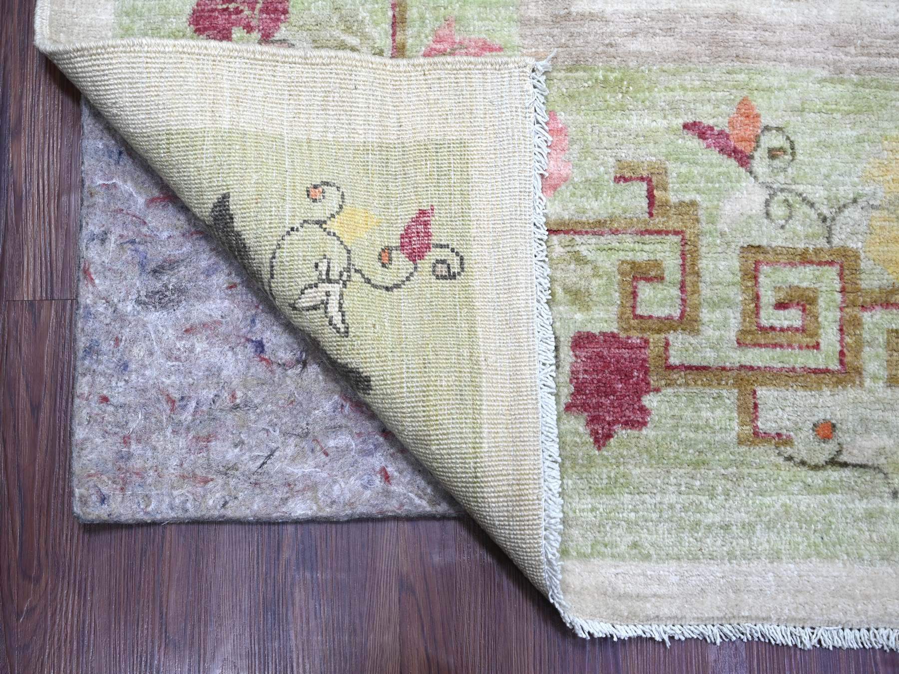 8'10"x12' Misty Gray, Hand Knotted, Chinese Art Deco Inspired Peshawar, Vegetable Dyes, Soft and Shiny Wool, Oriental Rug HR22625 - Image 4