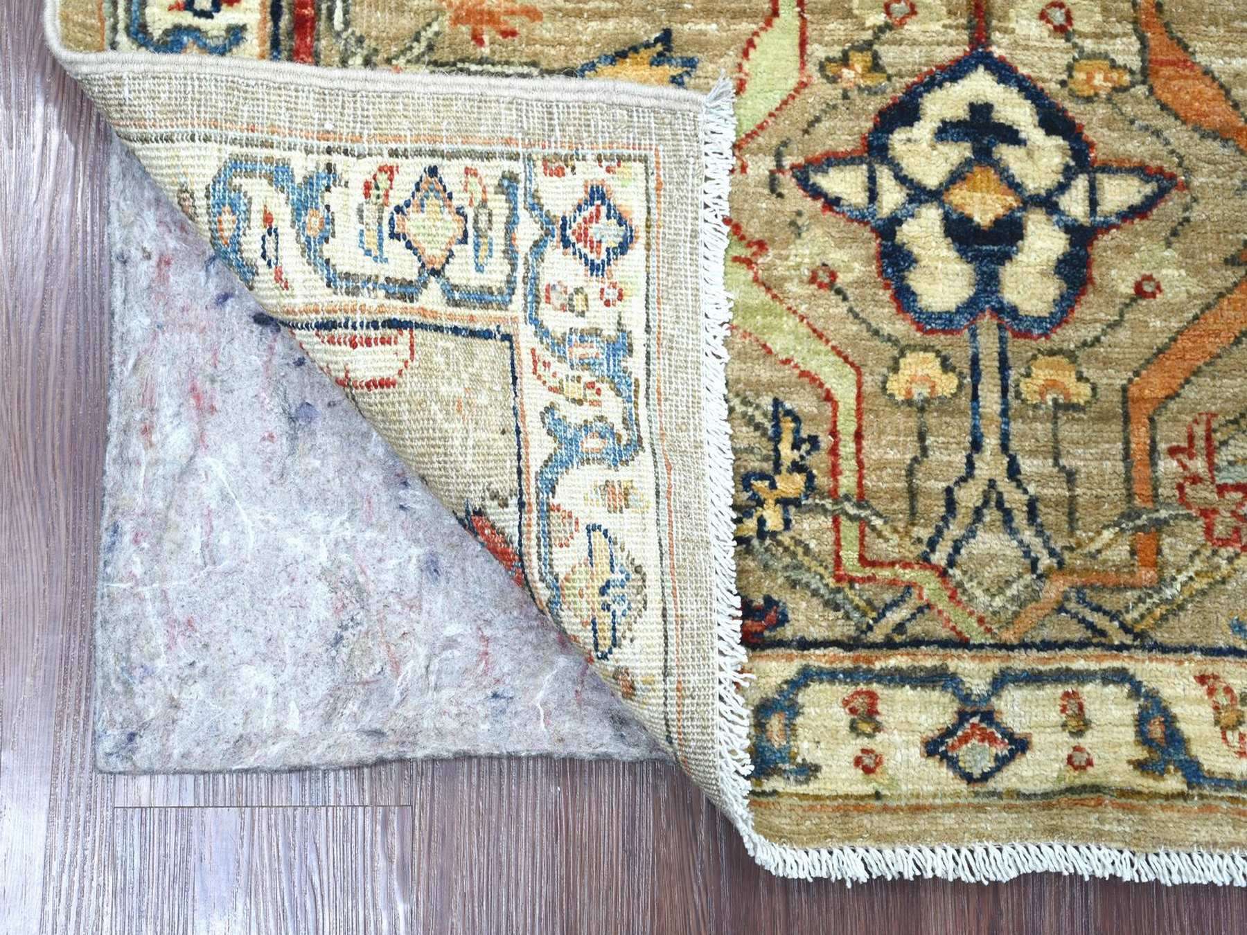 3'2"x4'9" Light Brown, Peshawar with Bijar Garus Design, Hand Knotted, Vegetable Dyes, Densely Woven, 100% Wool, Oriental Rug HR22767 - Image 2