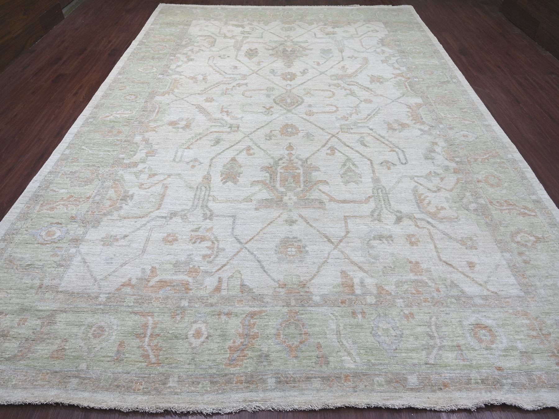 10'x13'7" Light Gray, Afghan Angora Oushak with All Over Vines Design, Hand Knotted, 100% Wool, Vegetable Dyes, Oriental Rug HR22884 - Image 2