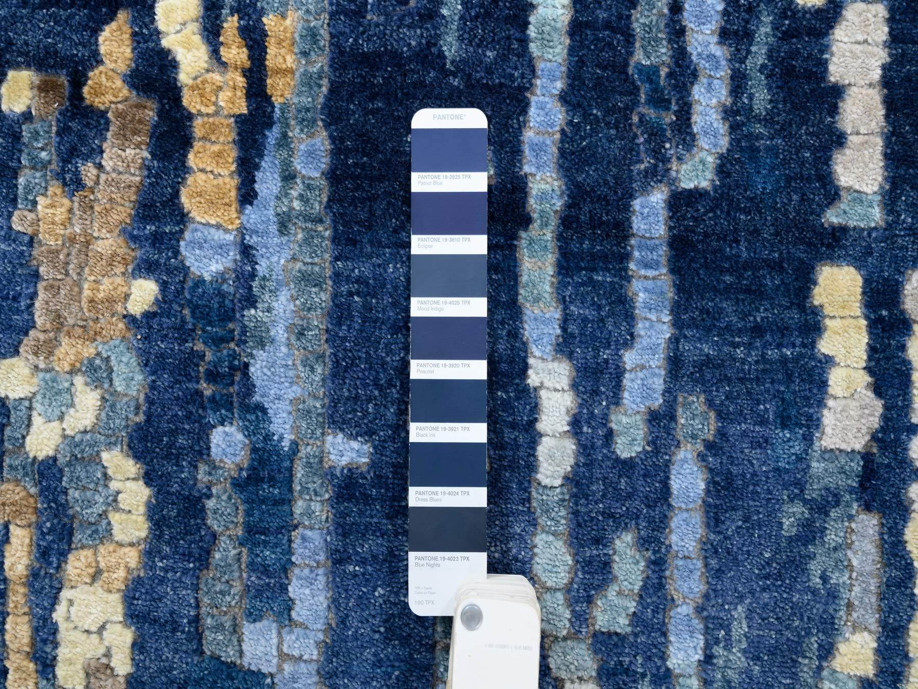 2'8"x9'9" Denim Blue with Mix of Gold, Hand Knotted, Mosaic Design Wool and Silk, Runner Persian Knot Oriental Rug HR63910 - Image 4