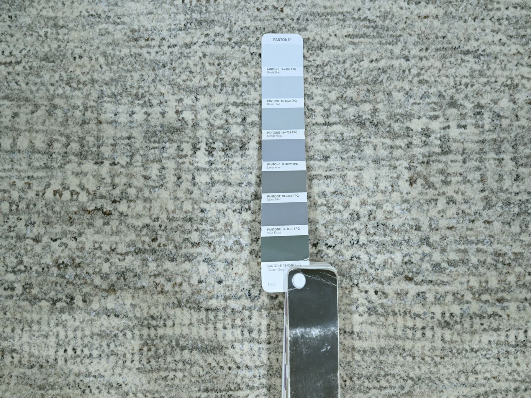 8'x10'2" Mirage Gray, Pure Wool, Modern Grass Design, Hand Knotted, Tone on Tone, Lush and Plush, Oriental Rug HR76915 - Image 7